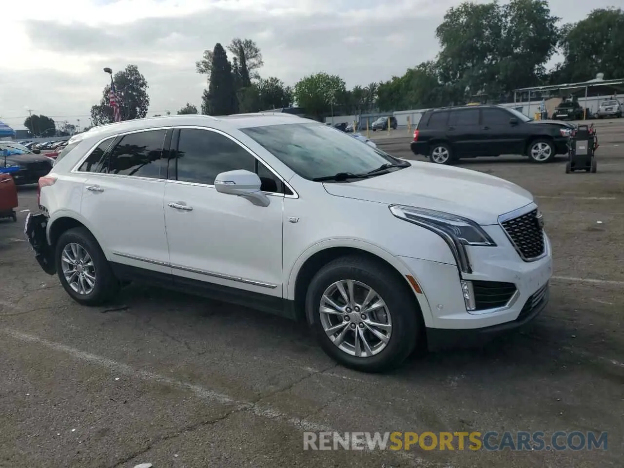 4 Фотография поврежденного автомобиля 1GYKNCRS4LZ196602 CADILLAC XT5 2020