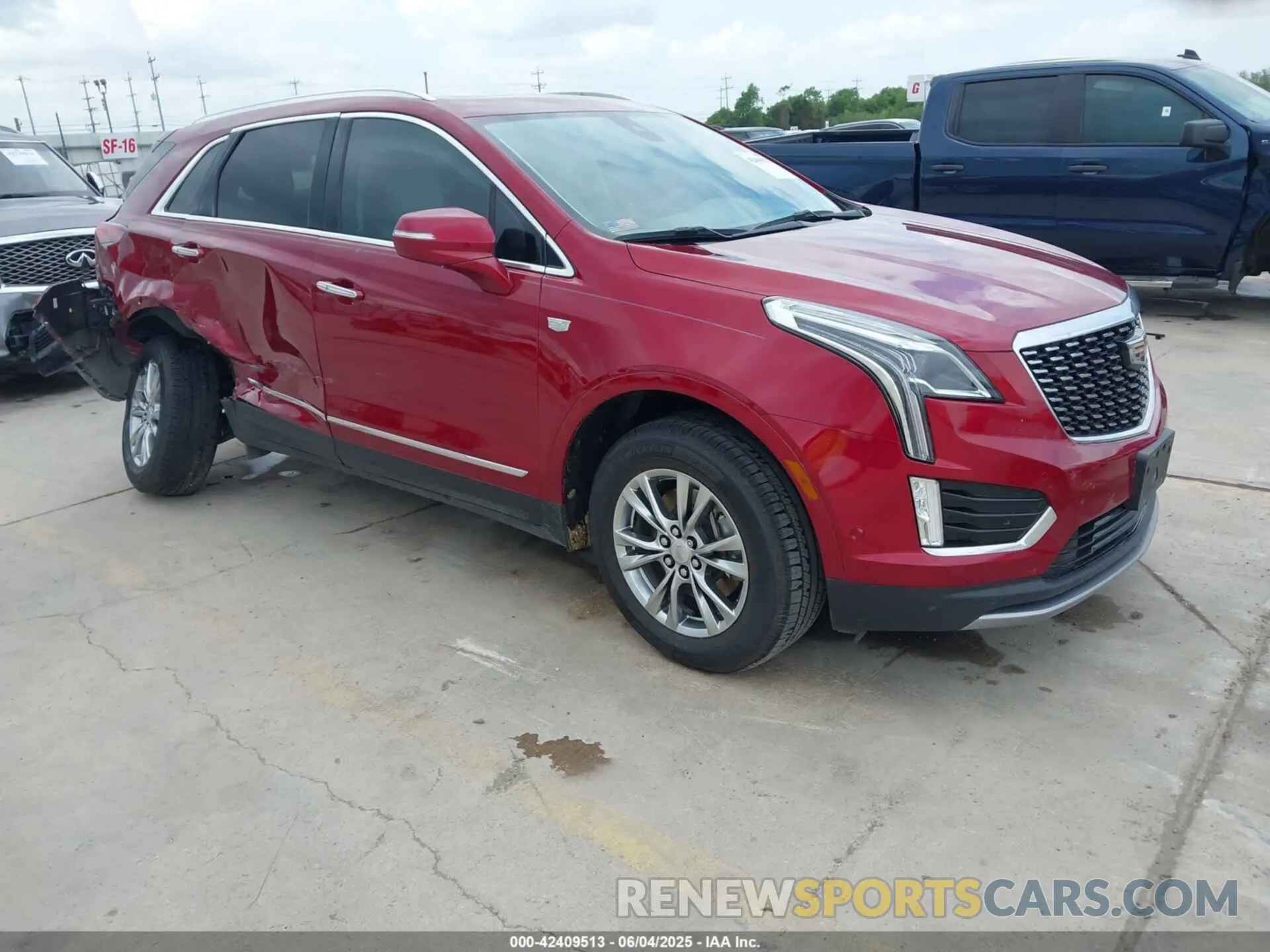 1 Photograph of a damaged car 1GYKNCRS8LZ228516 CADILLAC XT5 2020