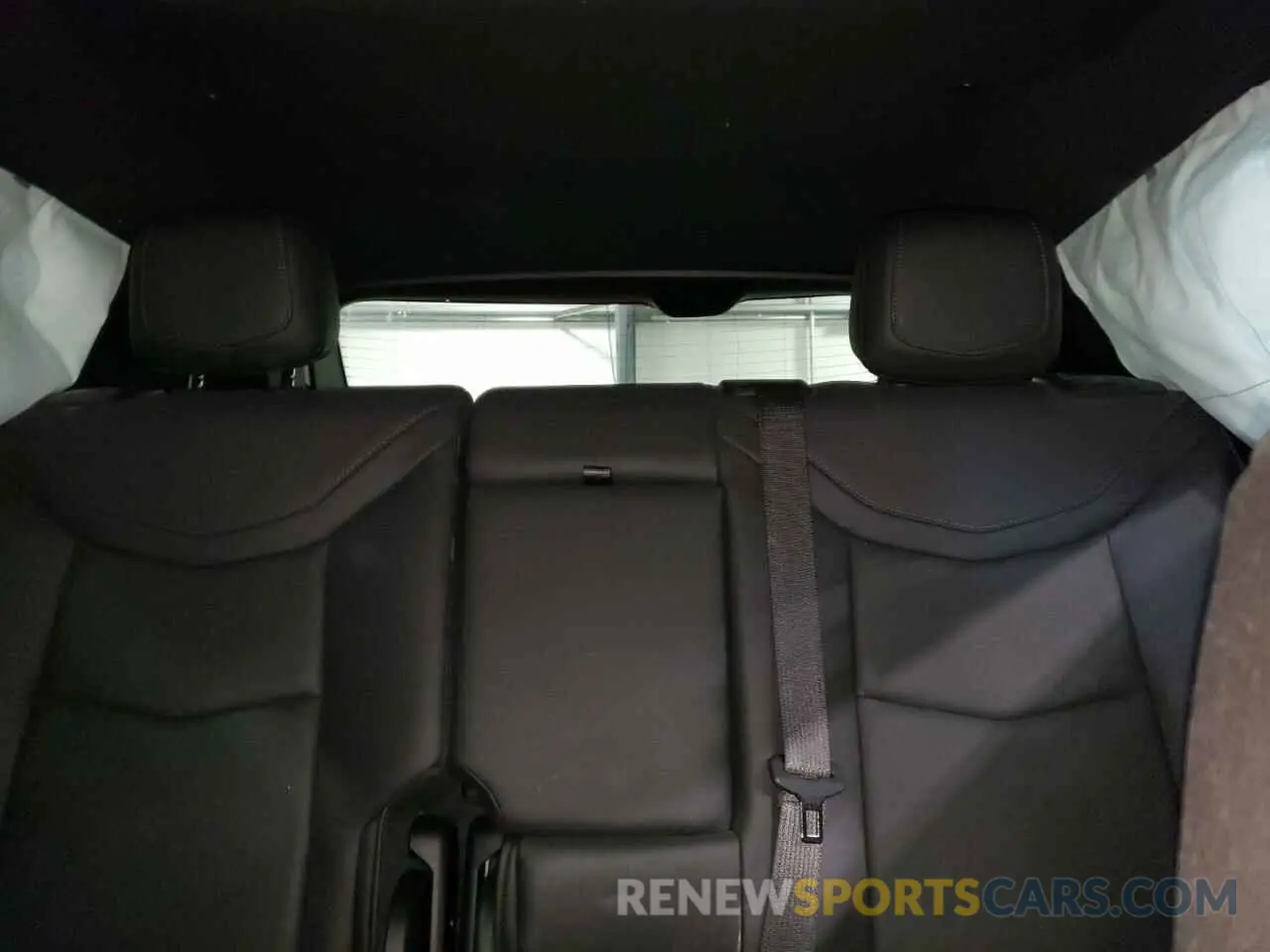 10 Photograph of a damaged car 1GYKNDRS0LZ156510 CADILLAC XT5 2020
