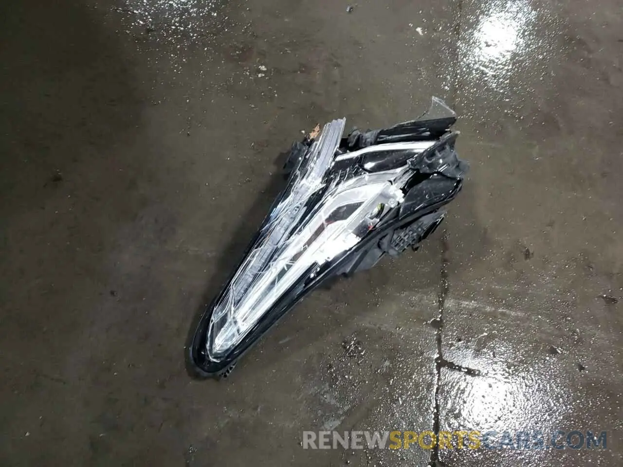 13 Photograph of a damaged car 1GYKNDRS0LZ156510 CADILLAC XT5 2020