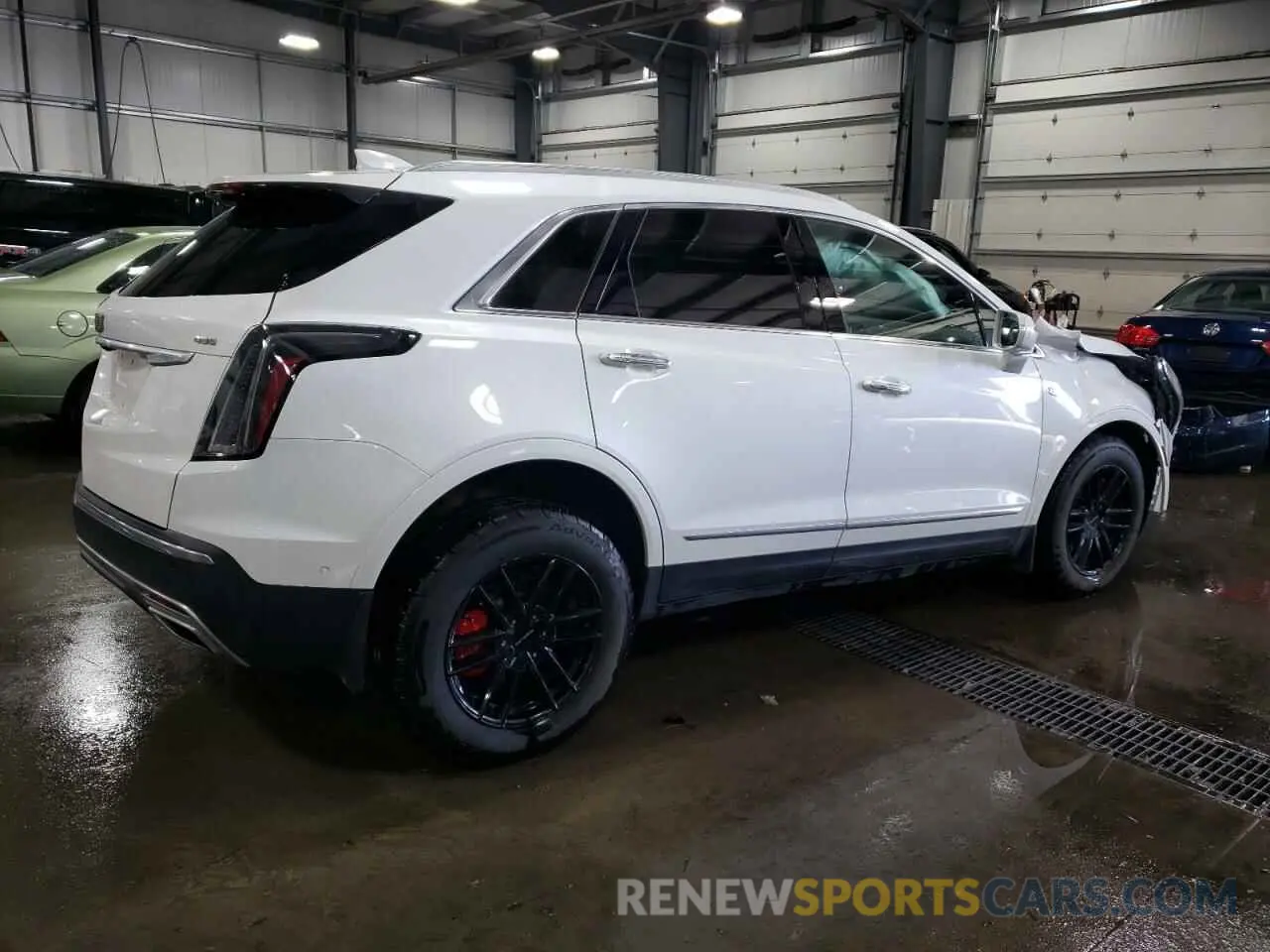 3 Photograph of a damaged car 1GYKNDRS0LZ156510 CADILLAC XT5 2020