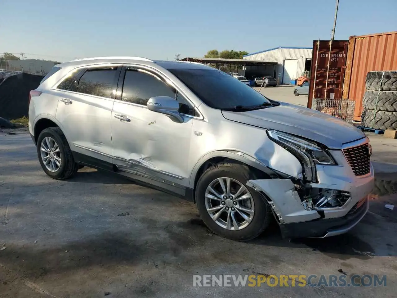 4 Photograph of a damaged car 1GYKNDRS0LZ177633 CADILLAC XT5 2020