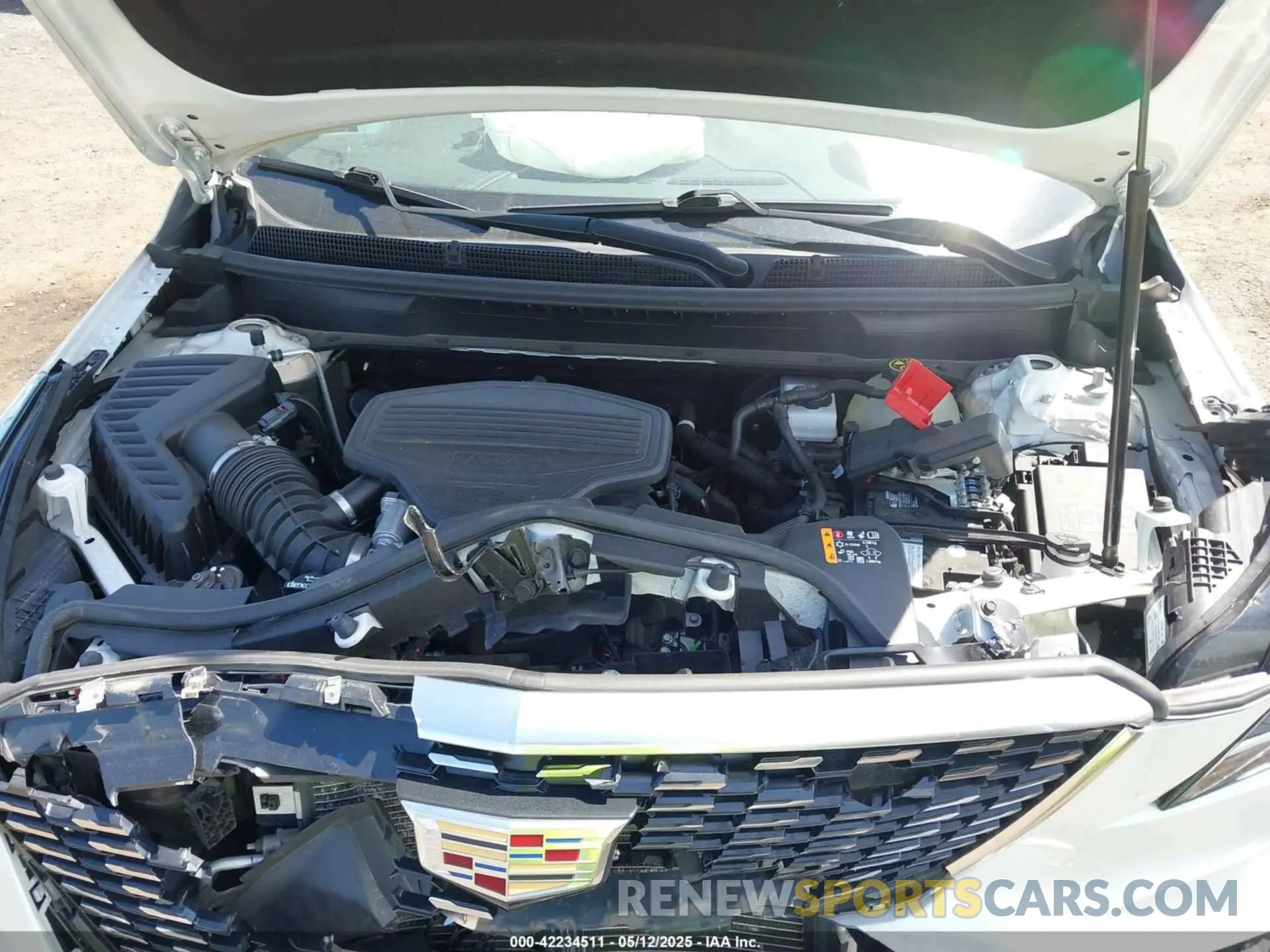 10 Photograph of a damaged car 1GYKNDRS0LZ212137 CADILLAC XT5 2020