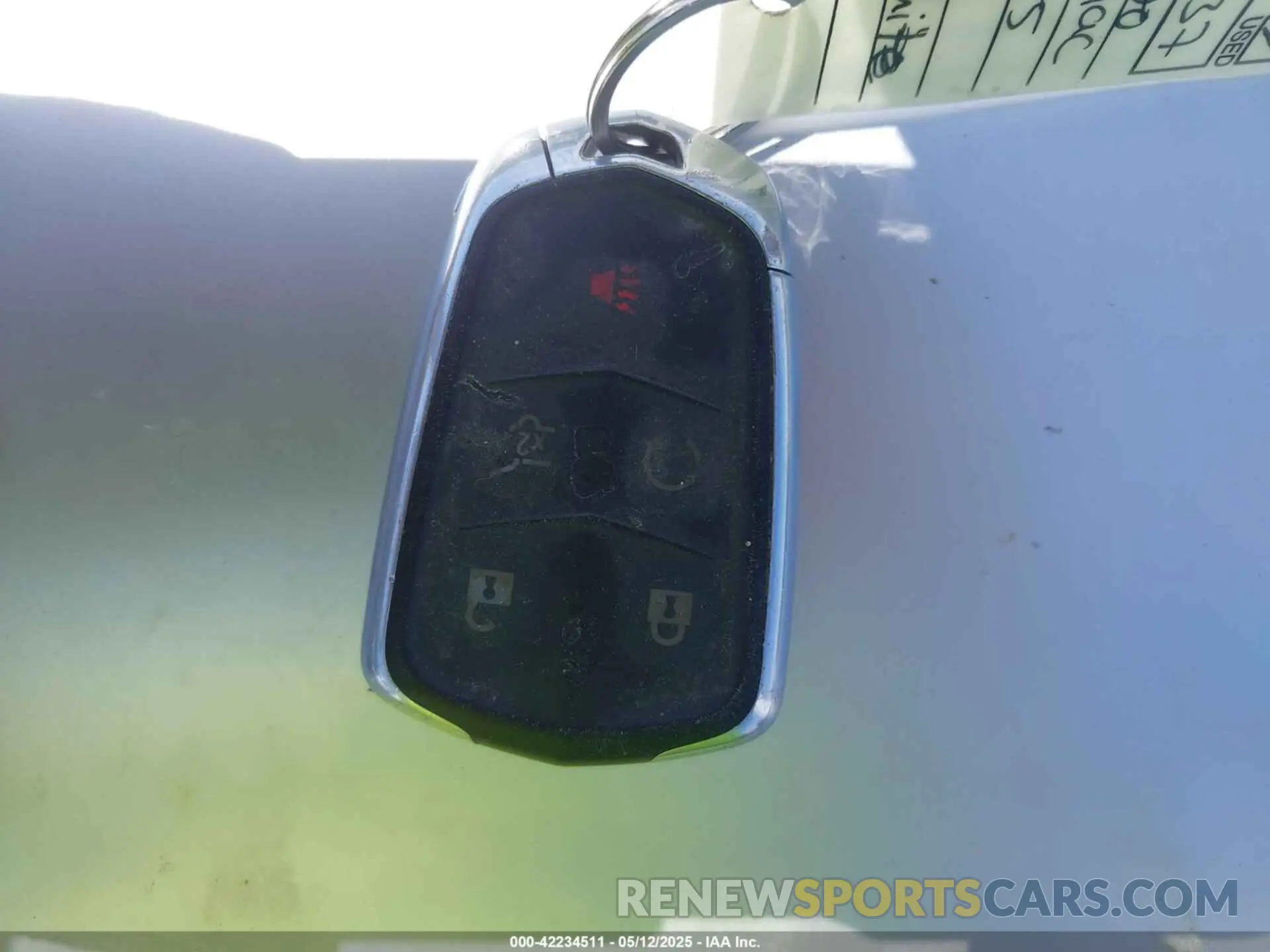 11 Photograph of a damaged car 1GYKNDRS0LZ212137 CADILLAC XT5 2020