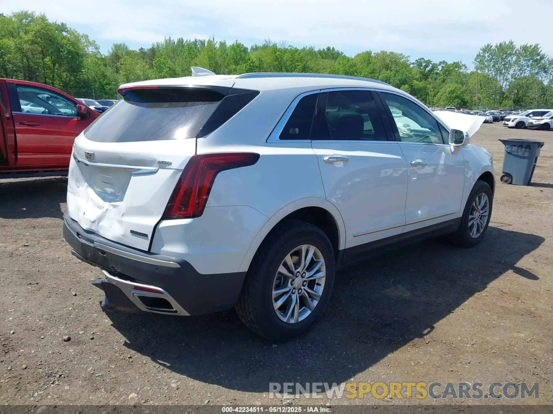 18 Photograph of a damaged car 1GYKNDRS0LZ212137 CADILLAC XT5 2020