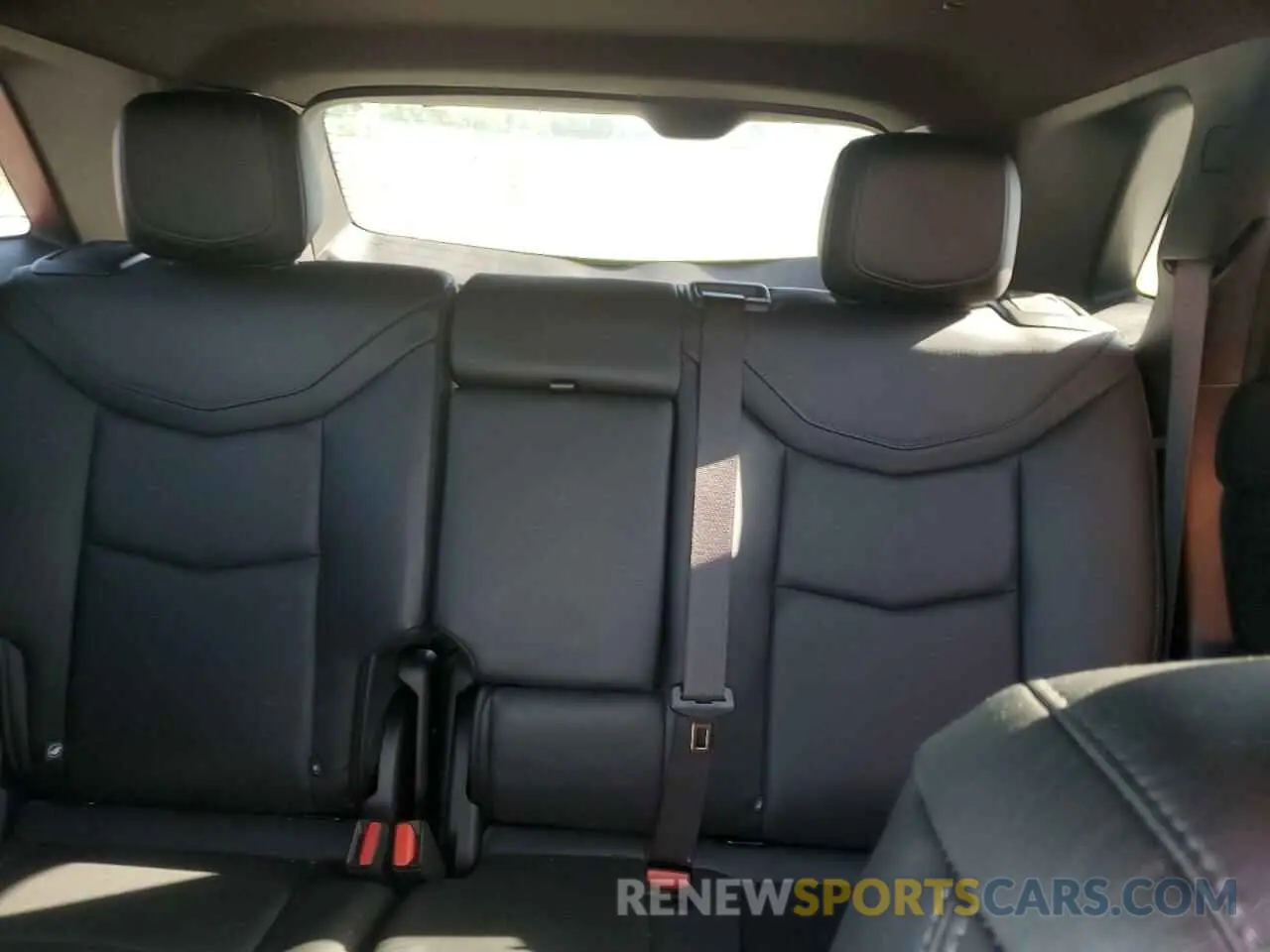10 Photograph of a damaged car 1GYKNDRS2LZ148473 CADILLAC XT5 2020