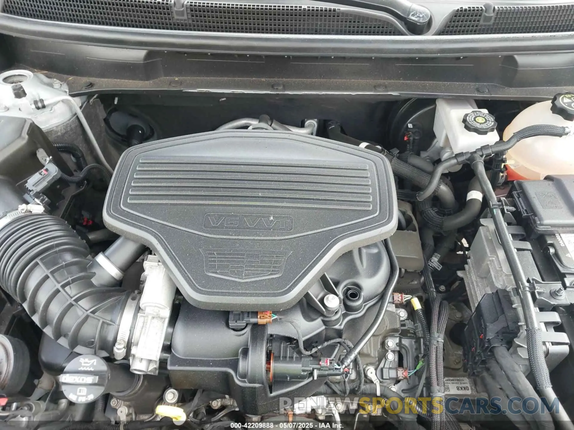 10 Photograph of a damaged car 1GYKNDRS2LZ180789 CADILLAC XT5 2020