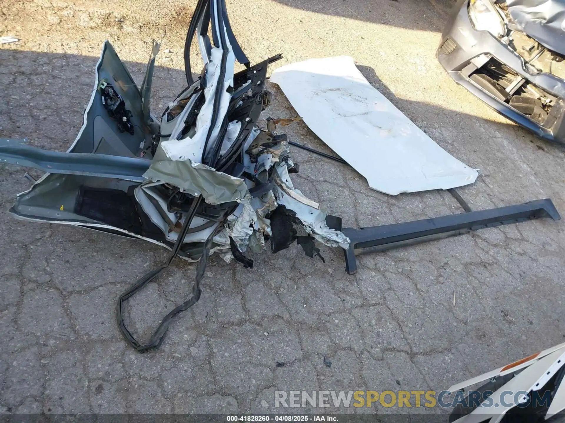 11 Photograph of a damaged car 1GYKNDRS2LZ213595 CADILLAC XT5 2020