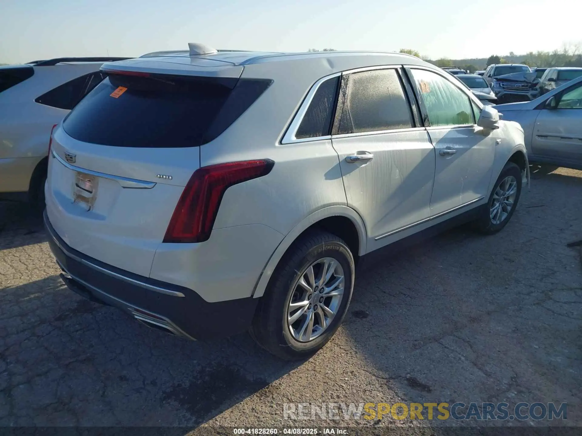 4 Photograph of a damaged car 1GYKNDRS2LZ213595 CADILLAC XT5 2020