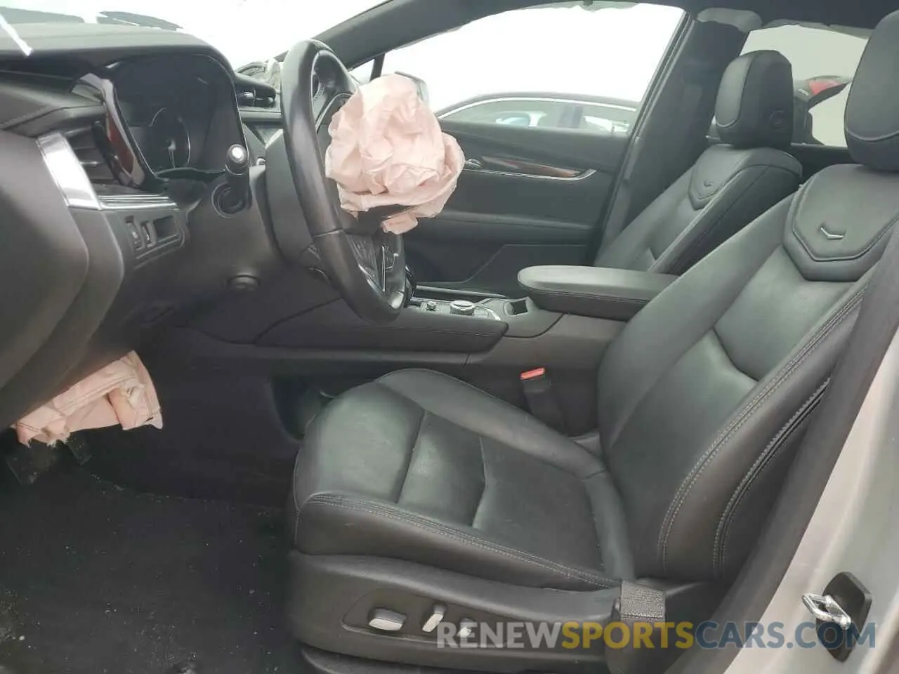 7 Photograph of a damaged car 1GYKNDRS4LZ143663 CADILLAC XT5 2020