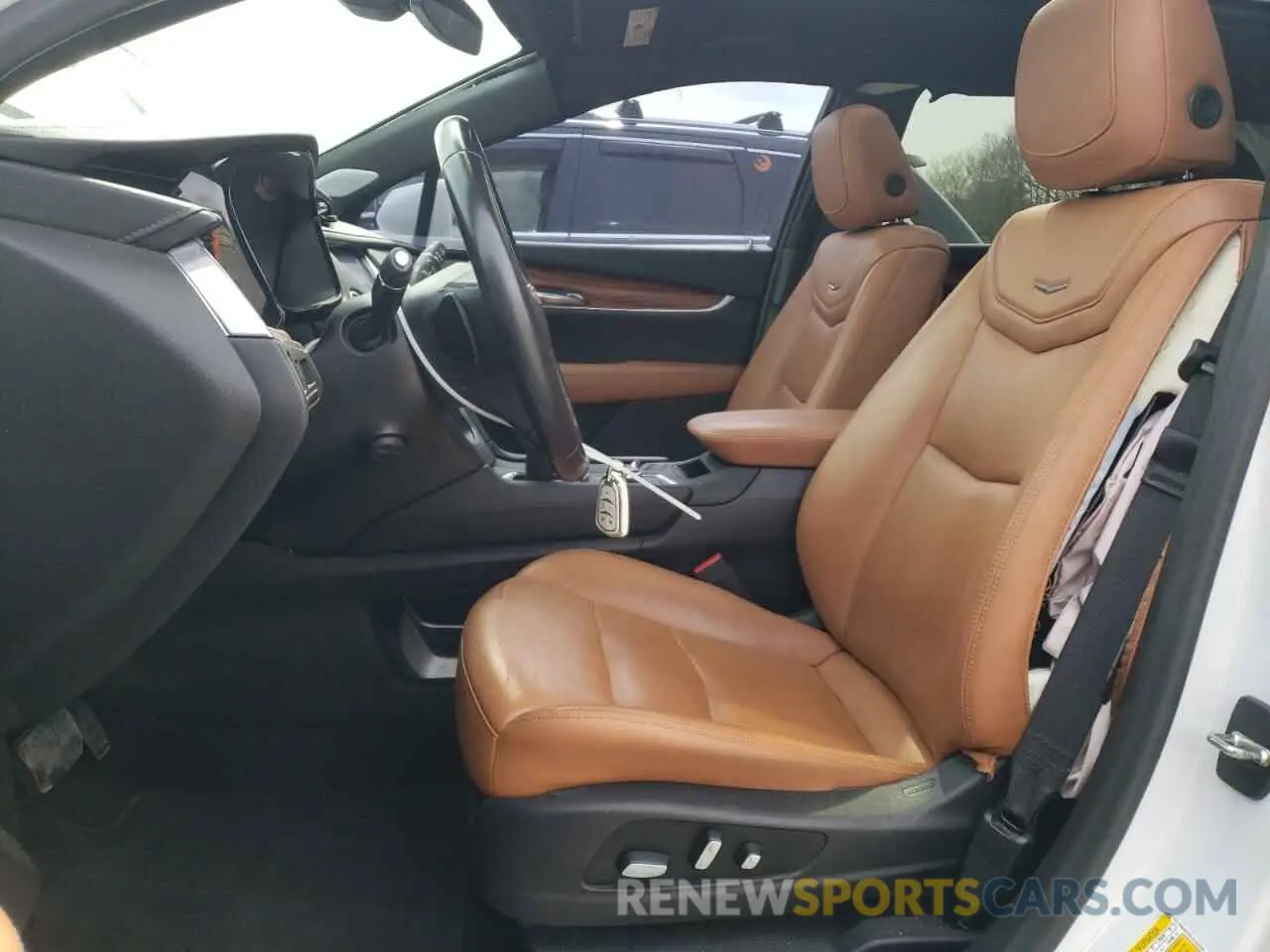 7 Фотография поврежденного автомобиля 1GYKNDRS8LZ112206 CADILLAC XT5 2020