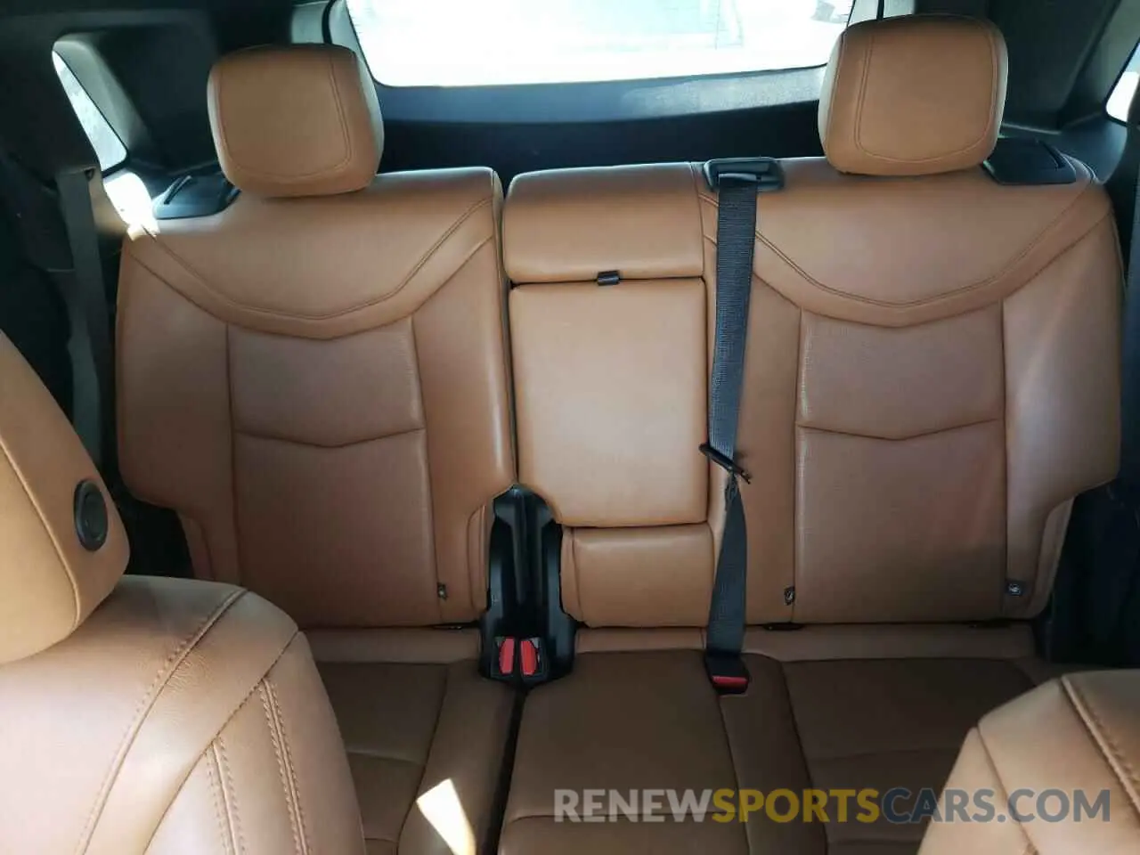 10 Фотография поврежденного автомобиля 1GYKNDRSXLZ186890 CADILLAC XT5 2020