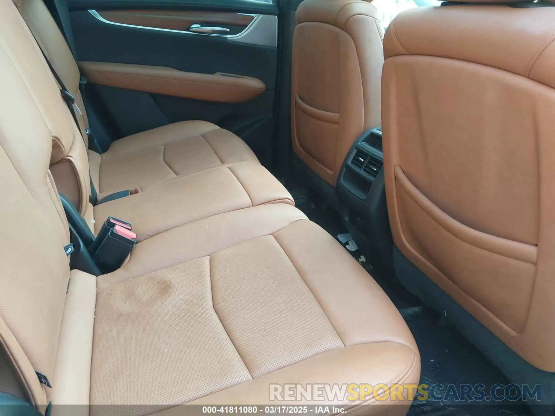 8 Фотография поврежденного автомобиля 1GYKNDRSXLZ205681 CADILLAC XT5 2020