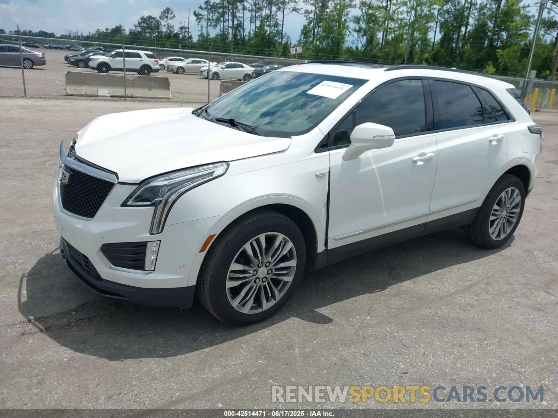 2 Фотография поврежденного автомобиля 1GYKNGRS4LZ192699 CADILLAC XT5 2020