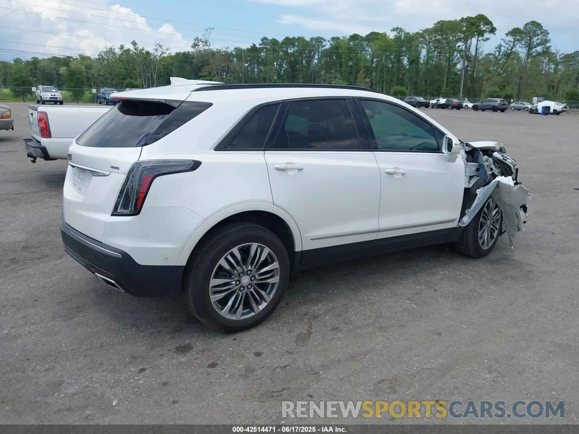 4 Фотография поврежденного автомобиля 1GYKNGRS4LZ192699 CADILLAC XT5 2020