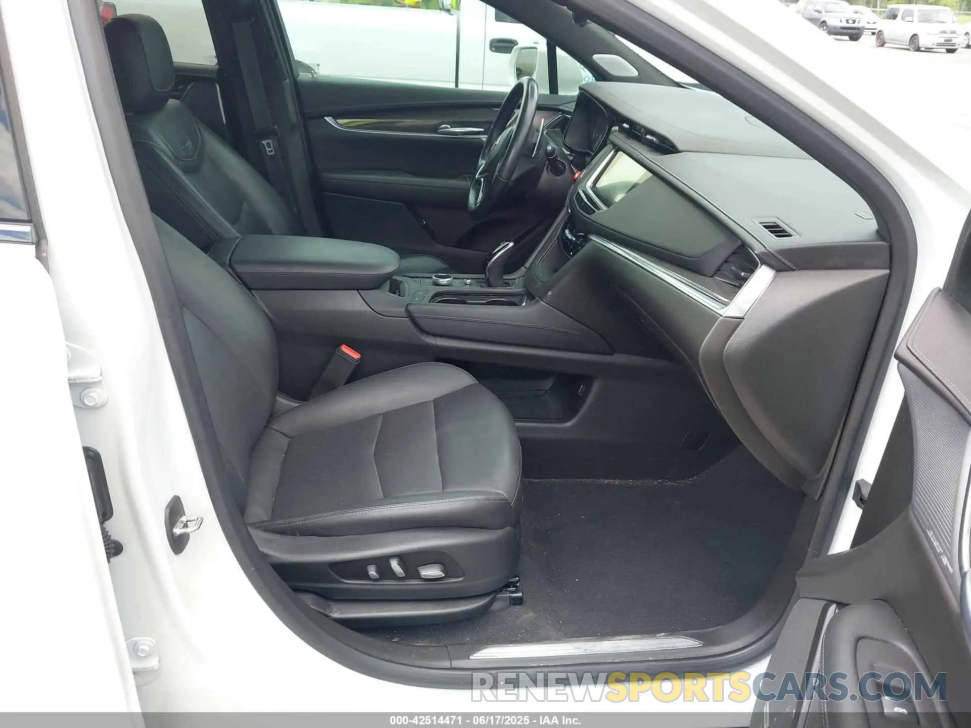 5 Фотография поврежденного автомобиля 1GYKNGRS4LZ192699 CADILLAC XT5 2020