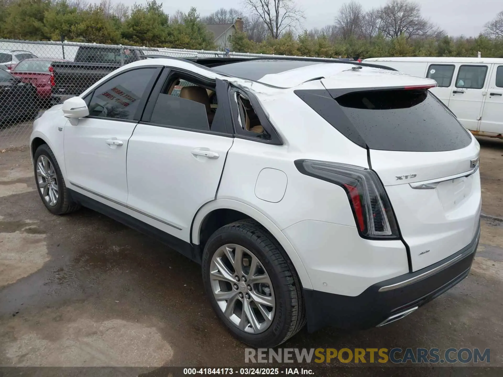 6 Фотография поврежденного автомобиля 1GYKNHRS5LZ238370 CADILLAC XT5 2020