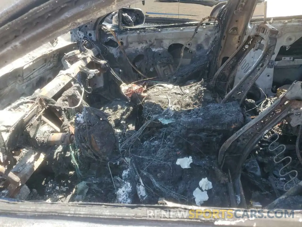 7 Фотография поврежденного автомобиля 1GYKNAR40MZ144522 CADILLAC XT5 2021