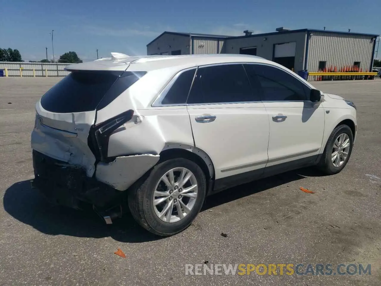 3 Фотография поврежденного автомобиля 1GYKNAR45MZ112407 CADILLAC XT5 2021