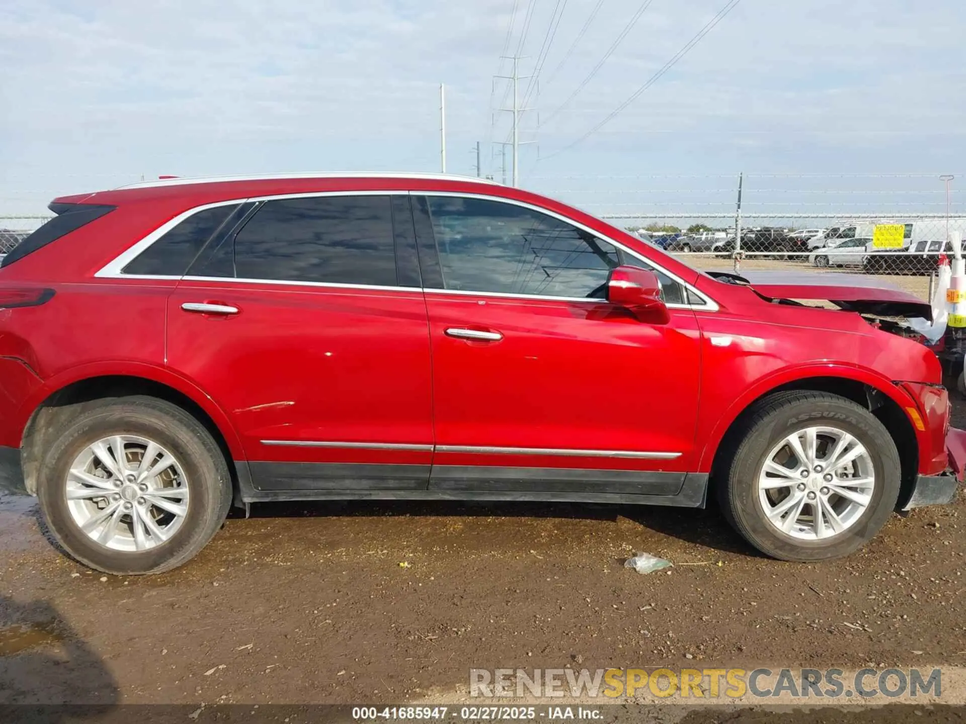 14 Photograph of a damaged car 1GYKNAR45MZ125383 CADILLAC XT5 2021