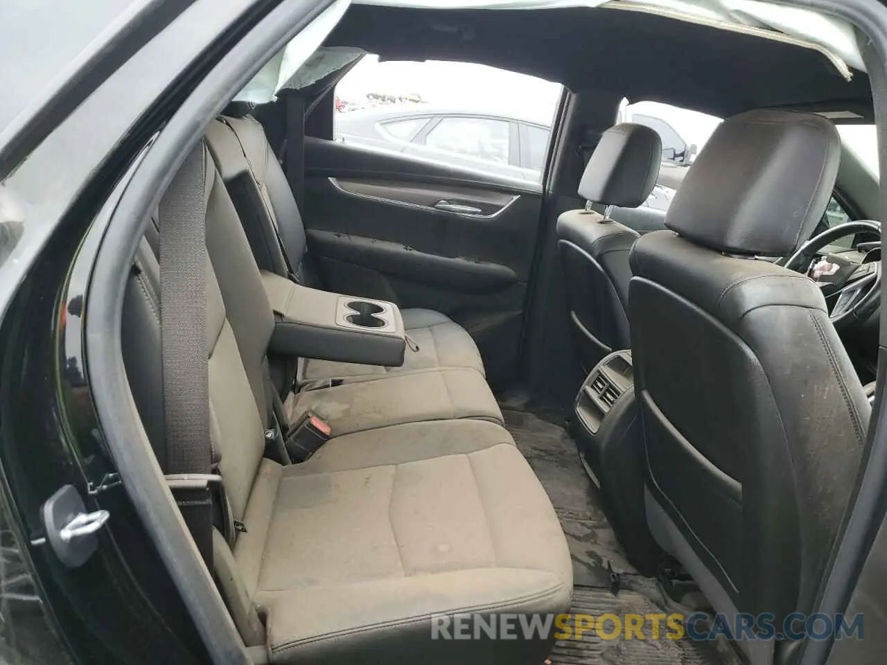 11 Фотография поврежденного автомобиля 1GYKNBR4XMZ112957 CADILLAC XT5 2021