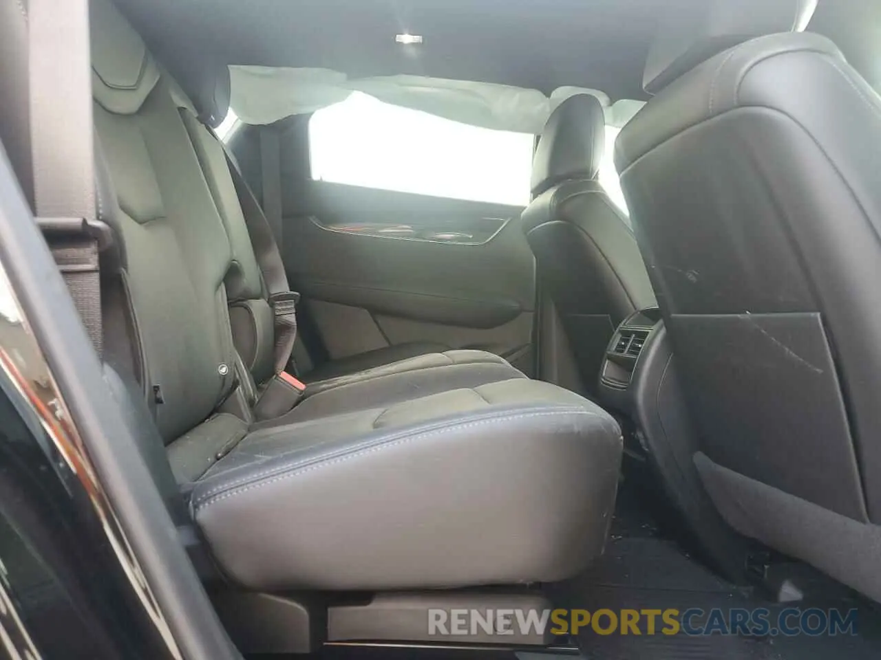 11 Фотография поврежденного автомобиля 1GYKNCR41MZ174477 CADILLAC XT5 2021