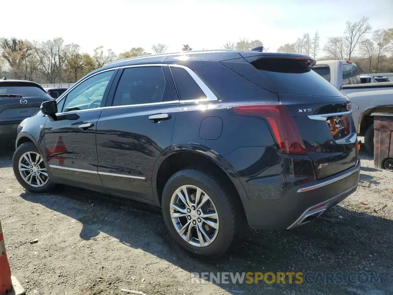2 Фотография поврежденного автомобиля 1GYKNCRS0MZ191589 CADILLAC XT5 2021