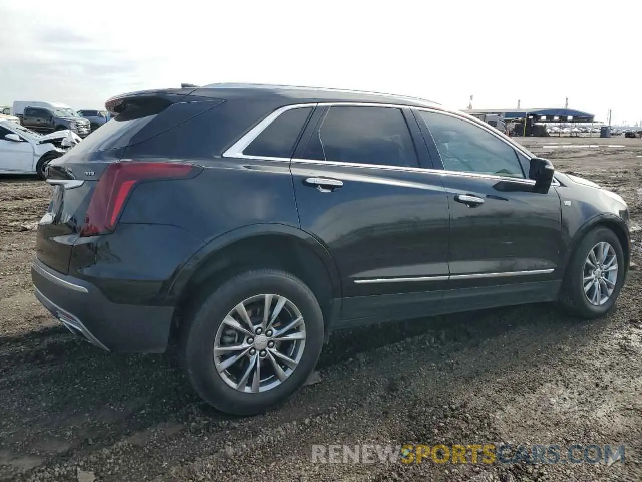3 Фотография поврежденного автомобиля 1GYKNCRS1MZ107036 CADILLAC XT5 2021