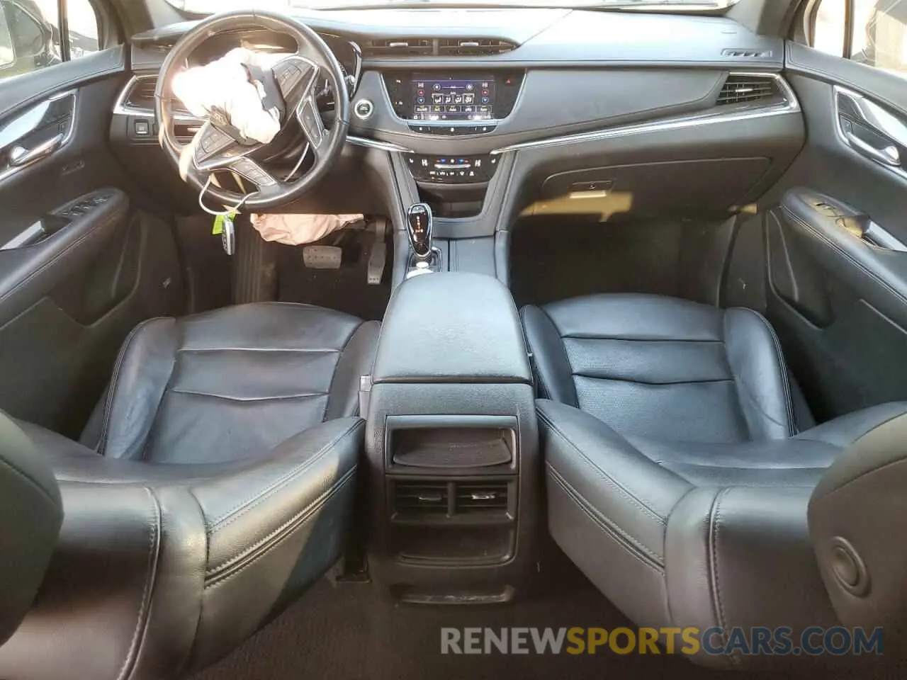 8 Фотография поврежденного автомобиля 1GYKNCRS1MZ107036 CADILLAC XT5 2021