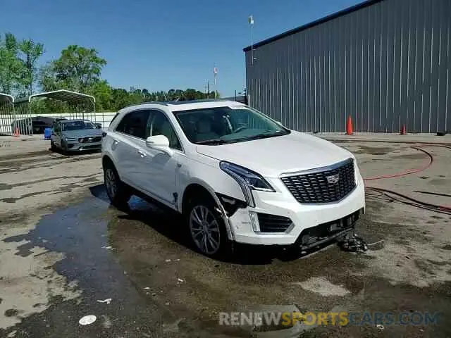 13 Photograph of a damaged car 1GYKNCRS2MZ209820 CADILLAC XT5 2021