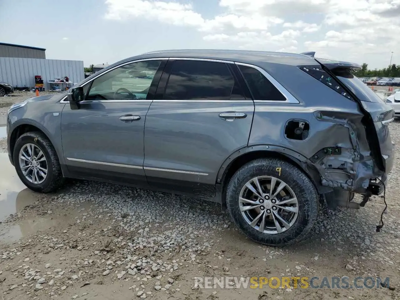 2 Photograph of a damaged car 1GYKNCRS4MZ101635 CADILLAC XT5 2021