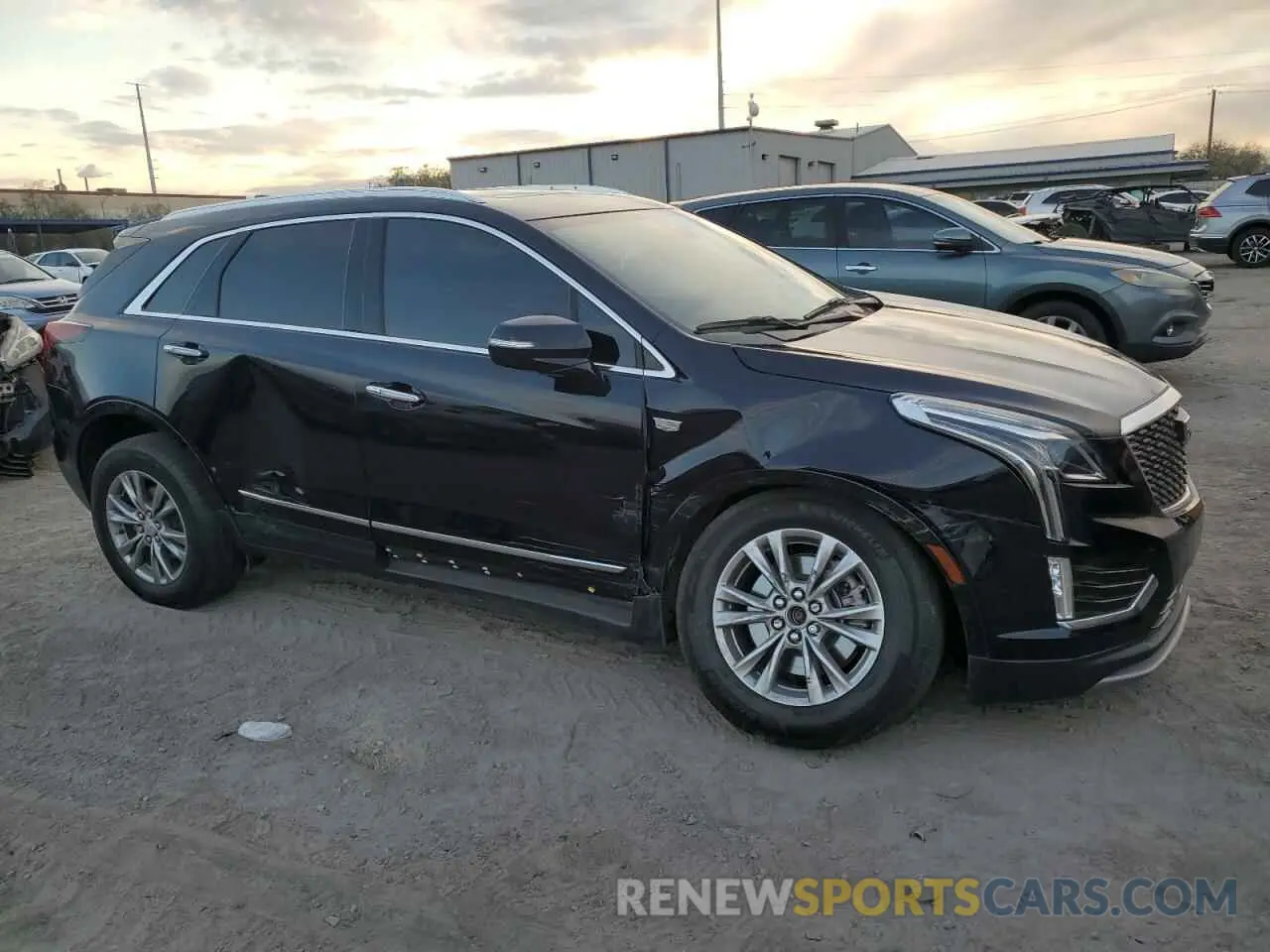 4 Фотография поврежденного автомобиля 1GYKNCRS4MZ121643 CADILLAC XT5 2021