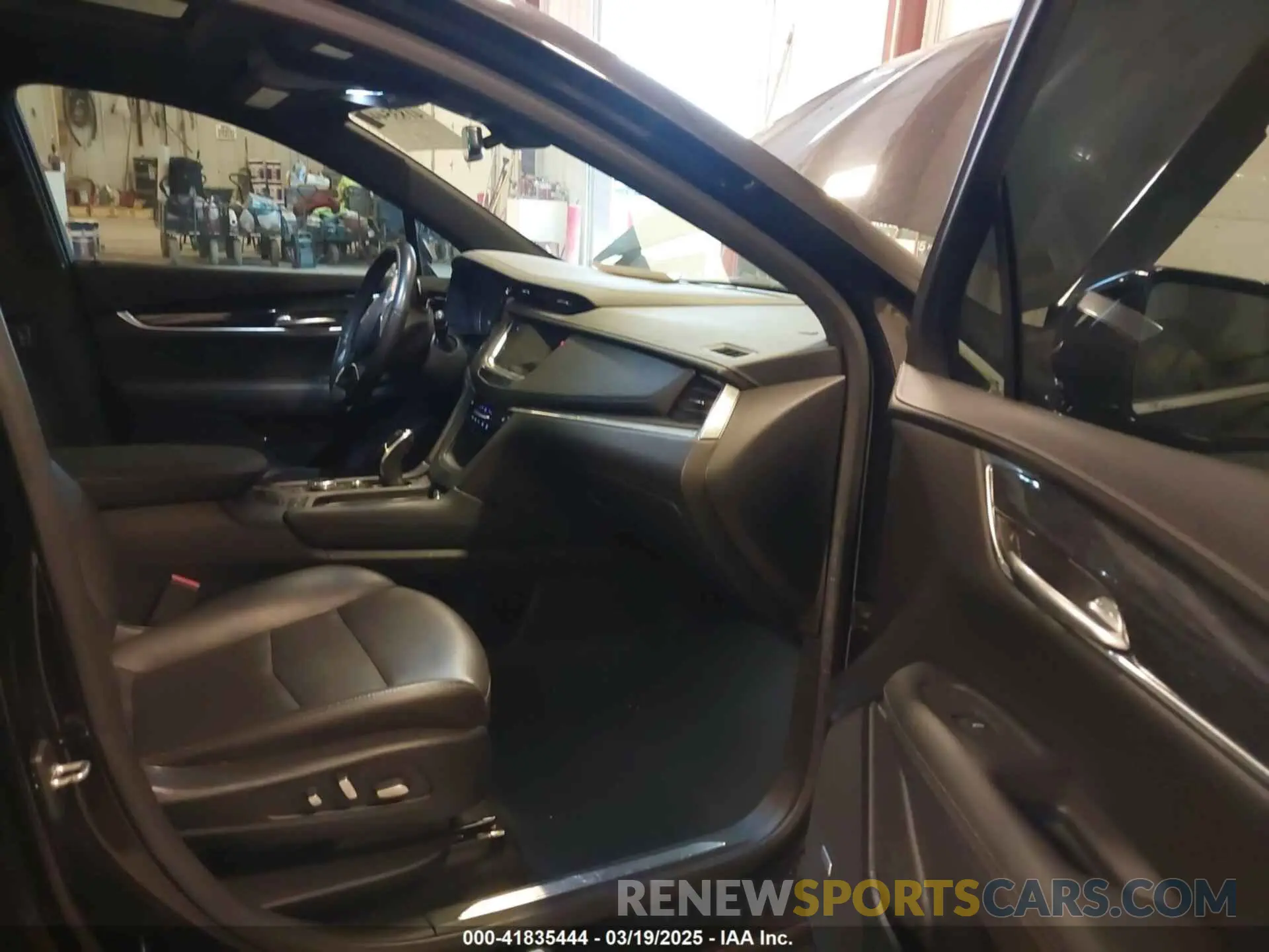 5 Фотография поврежденного автомобиля 1GYKNDR41MZ129884 CADILLAC XT5 2021