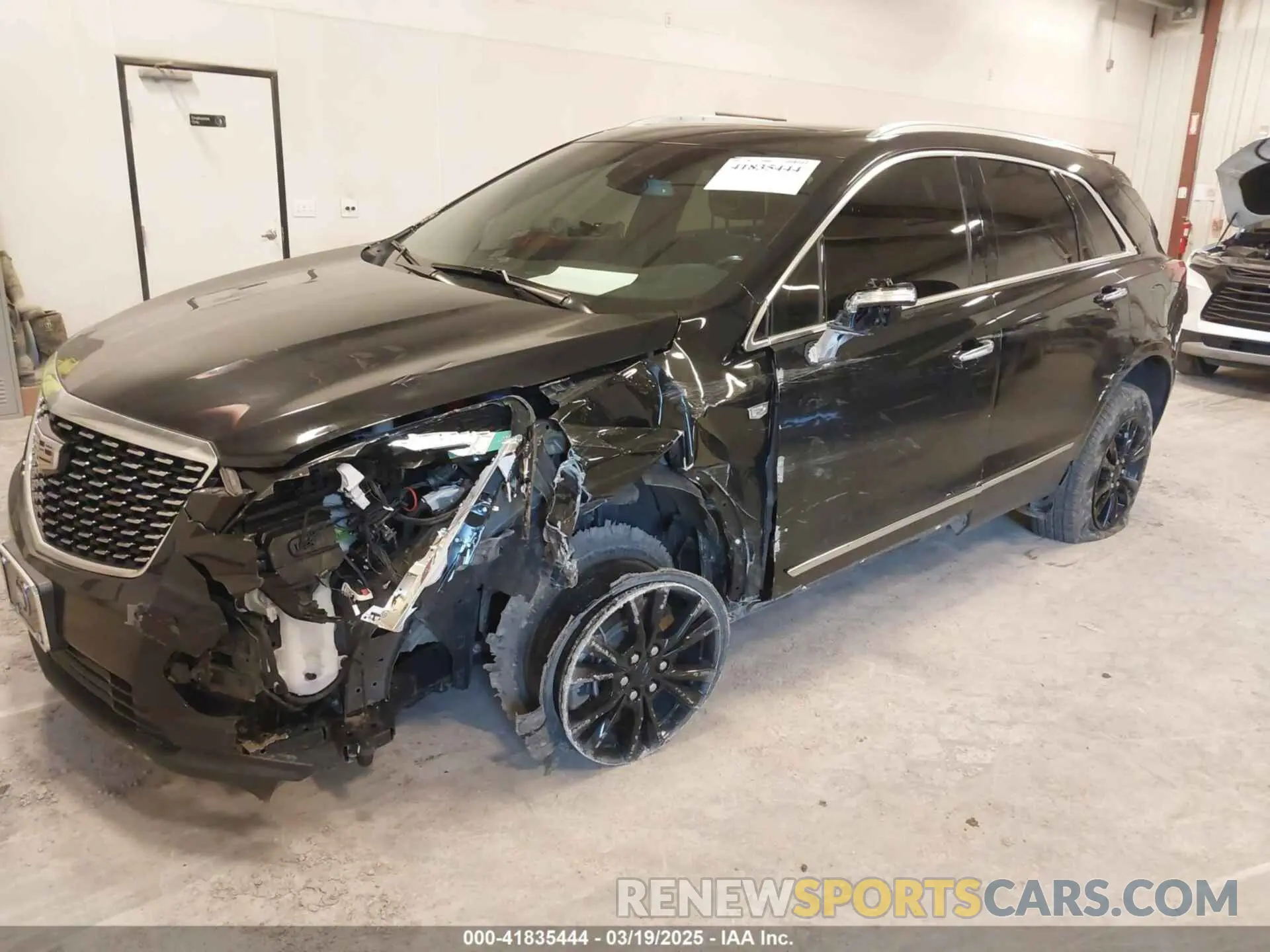 6 Фотография поврежденного автомобиля 1GYKNDR41MZ129884 CADILLAC XT5 2021