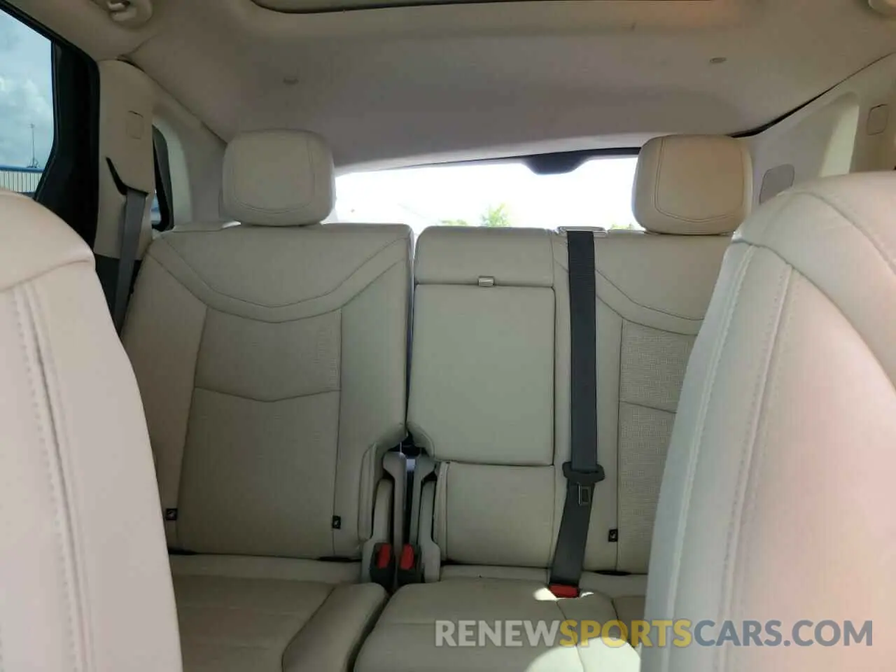10 Фотография поврежденного автомобиля 1GYKNDRS4MZ168399 CADILLAC XT5 2021