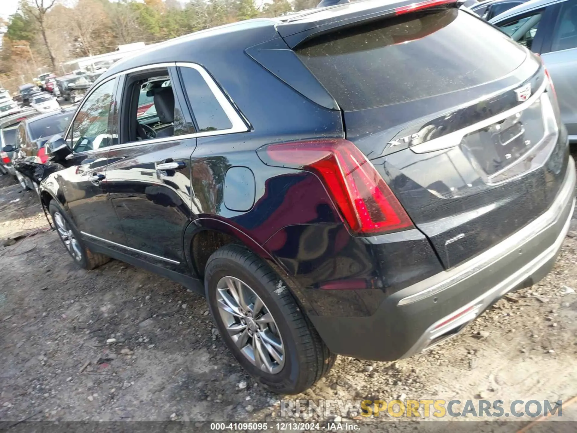 3 Фотография поврежденного автомобиля 1GYKNDRS5MZ122287 CADILLAC XT5 2021