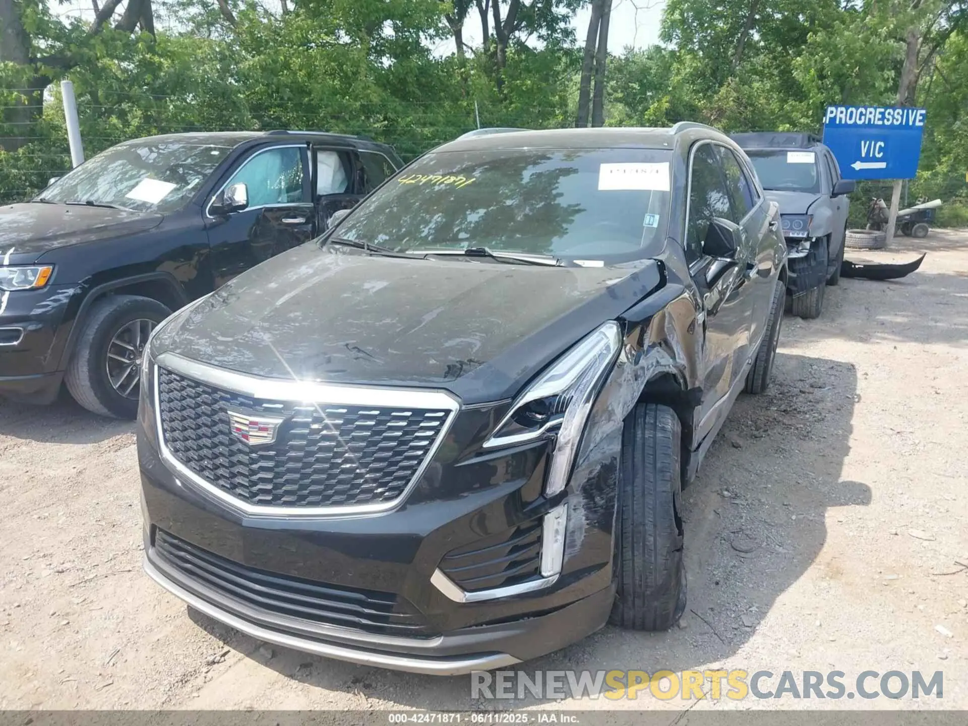 2 Photograph of a damaged car 1GYKNDRS9MZ183772 CADILLAC XT5 2021