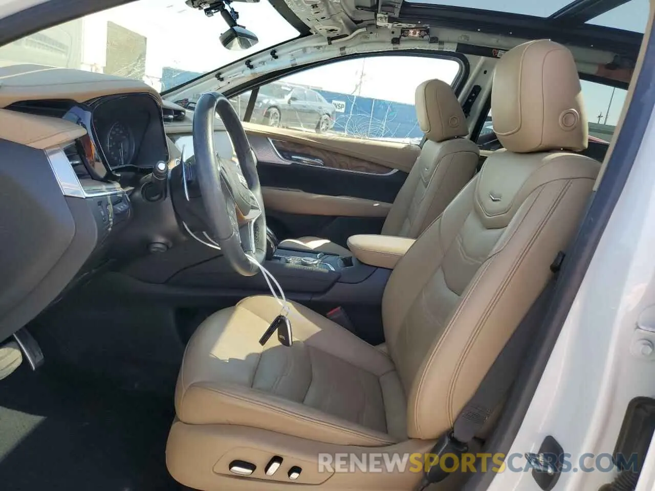 7 Фотография поврежденного автомобиля 1GYKNHRS2MZ156923 CADILLAC XT5 2021