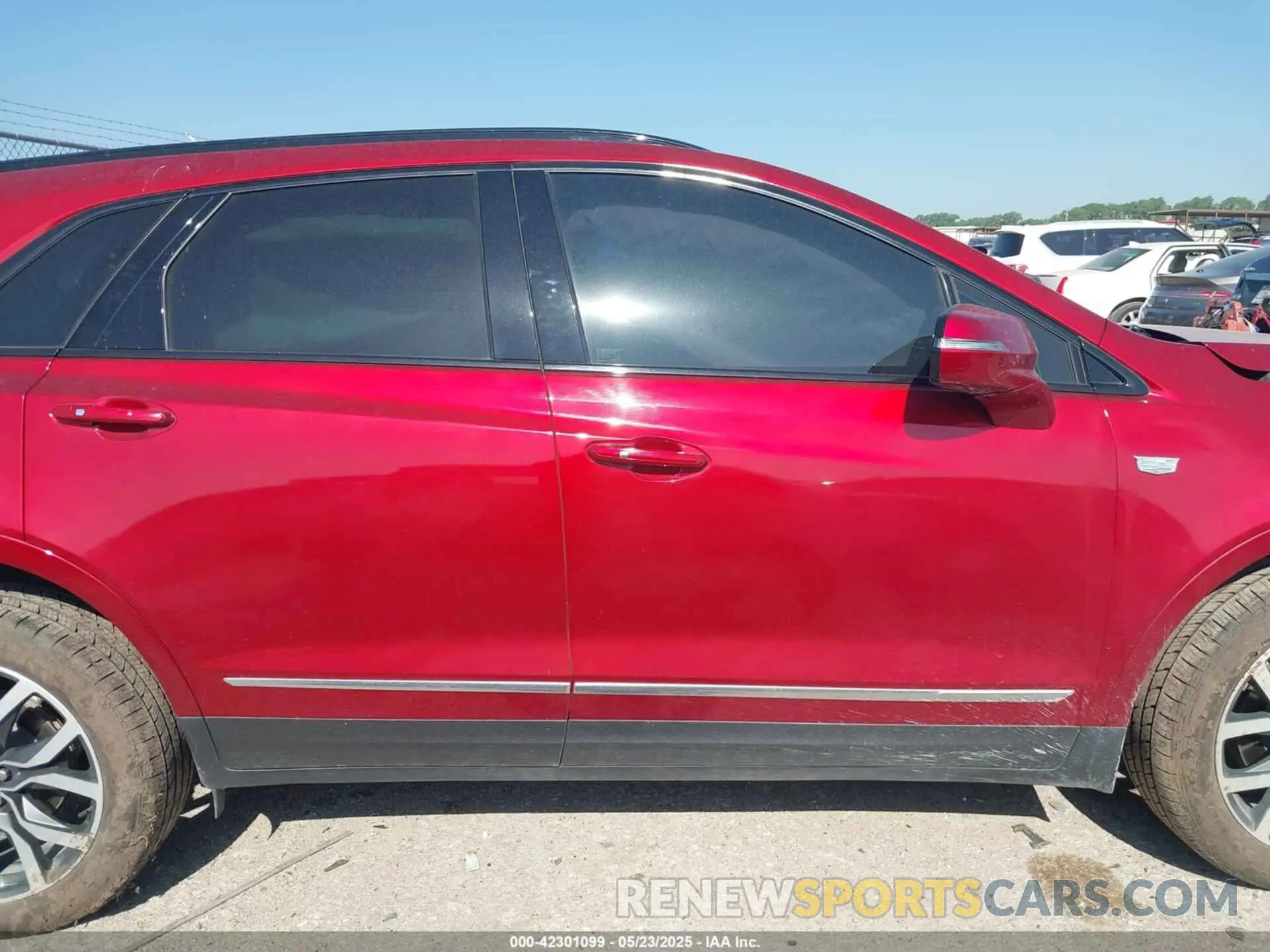 13 Фотография поврежденного автомобиля 1GYKNHRS2MZ201245 CADILLAC XT5 2021
