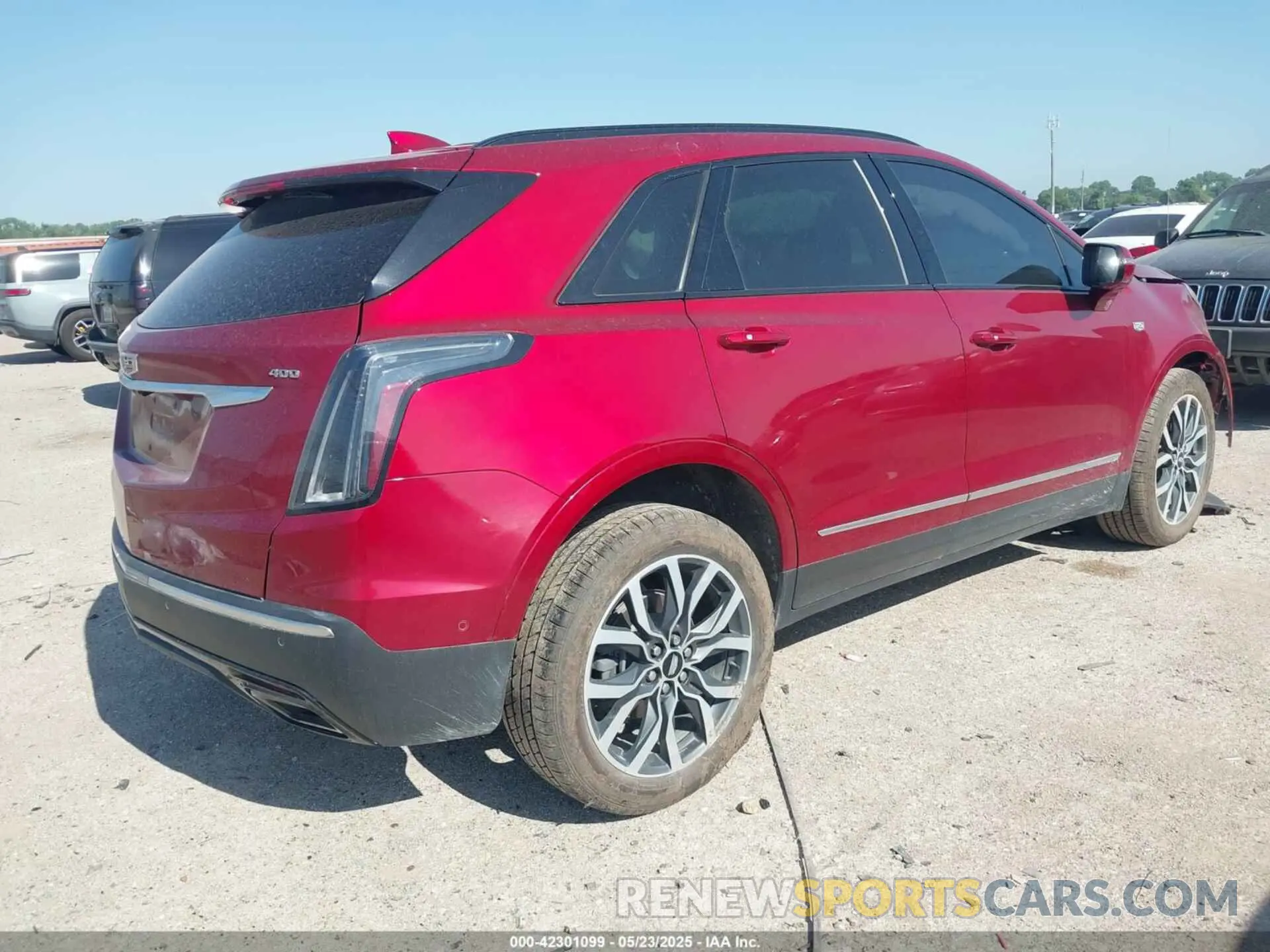 4 Фотография поврежденного автомобиля 1GYKNHRS2MZ201245 CADILLAC XT5 2021