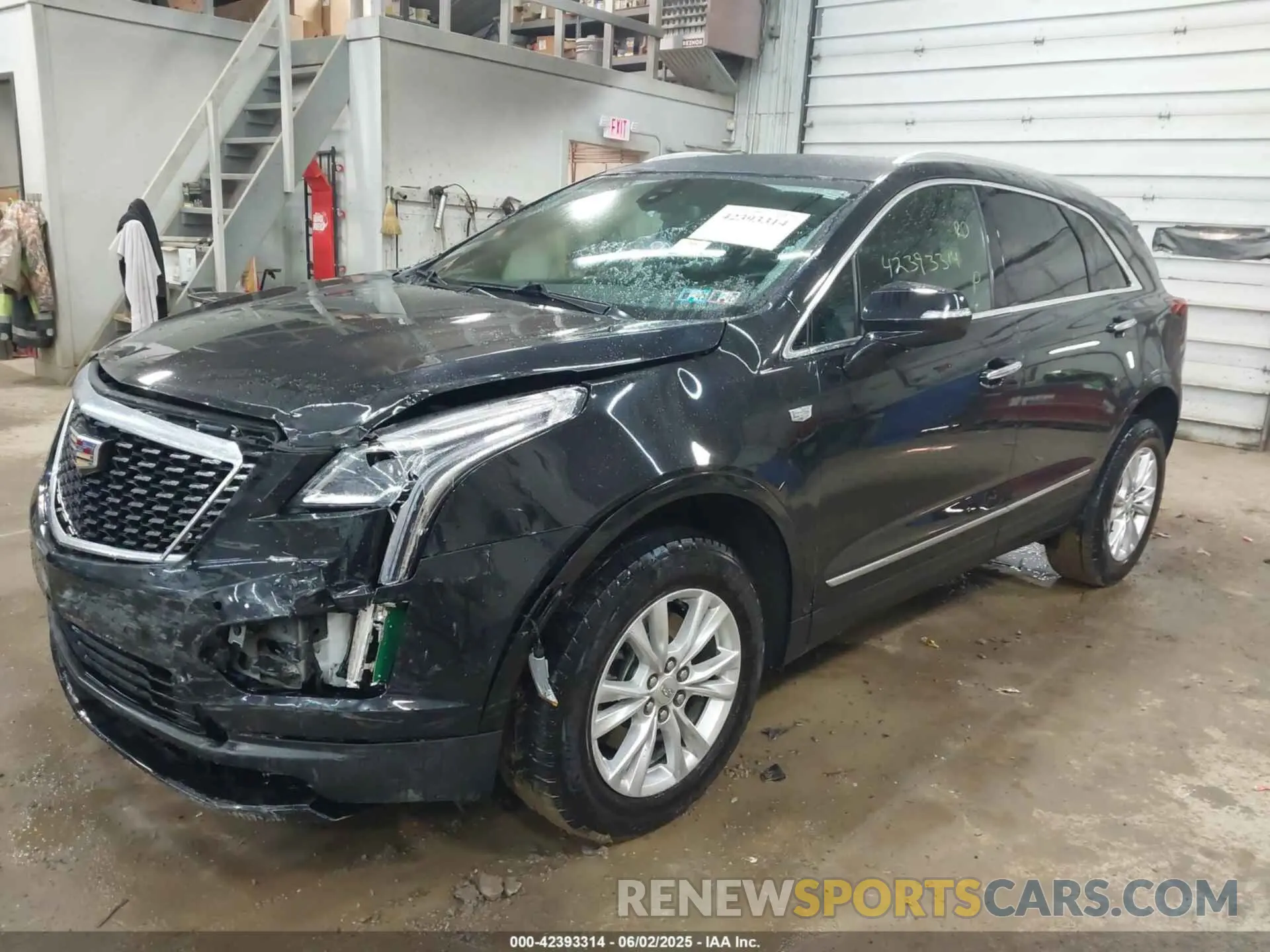 2 Фотография поврежденного автомобиля 1GYKNAR47NZ100356 CADILLAC XT5 2022