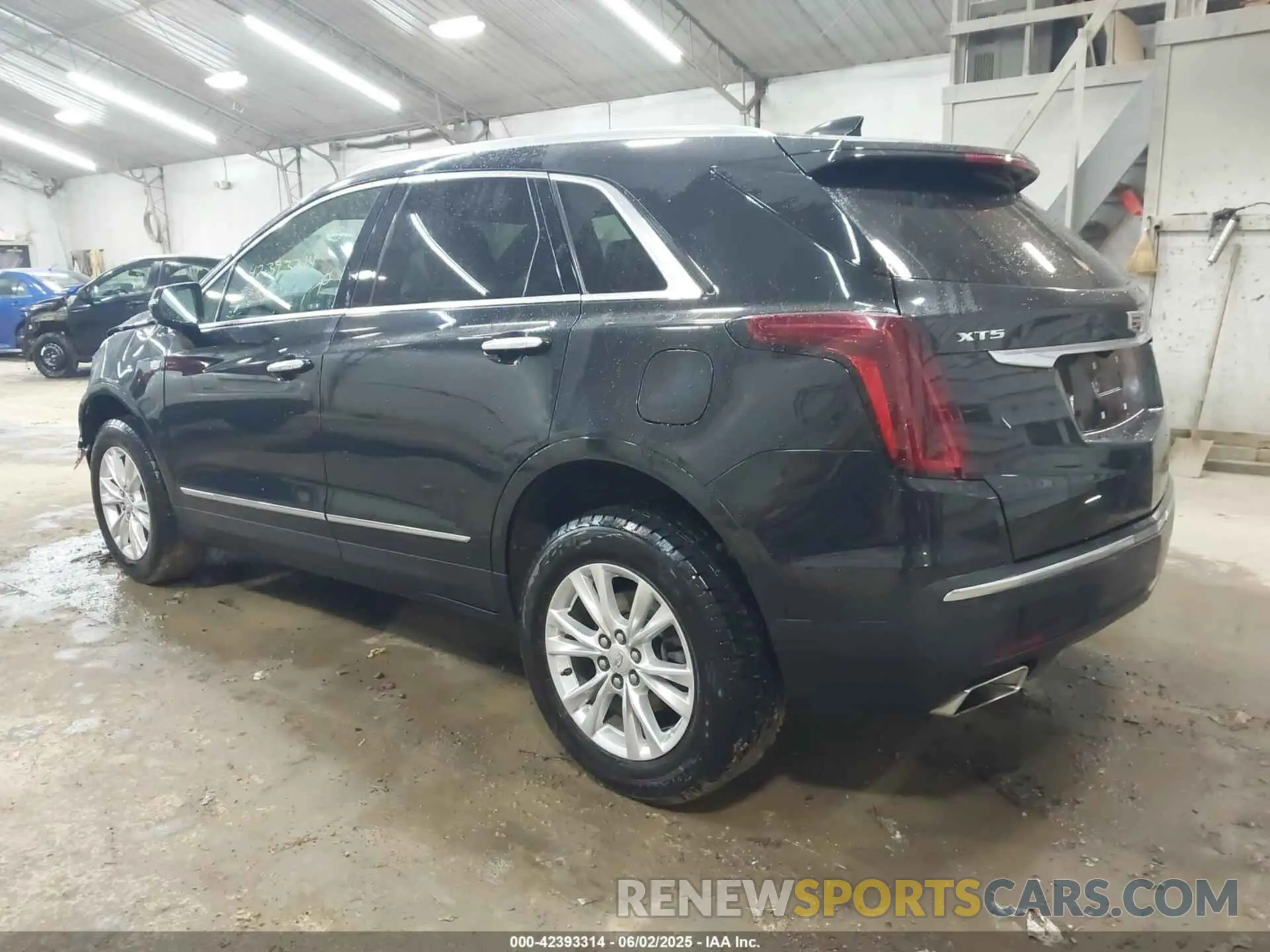 3 Фотография поврежденного автомобиля 1GYKNAR47NZ100356 CADILLAC XT5 2022
