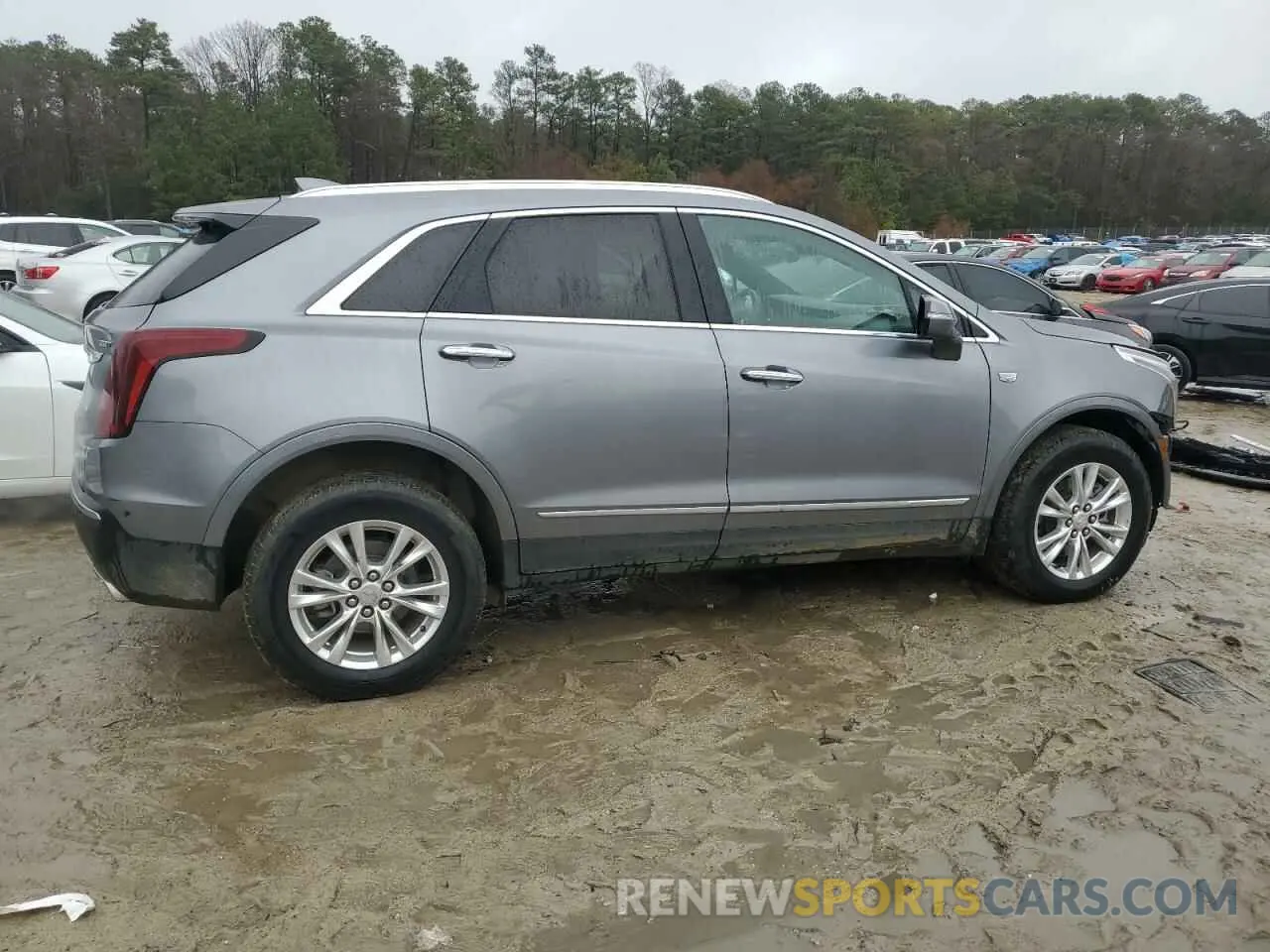 3 Photograph of a damaged car 1GYKNBR46NZ148050 CADILLAC XT5 2022