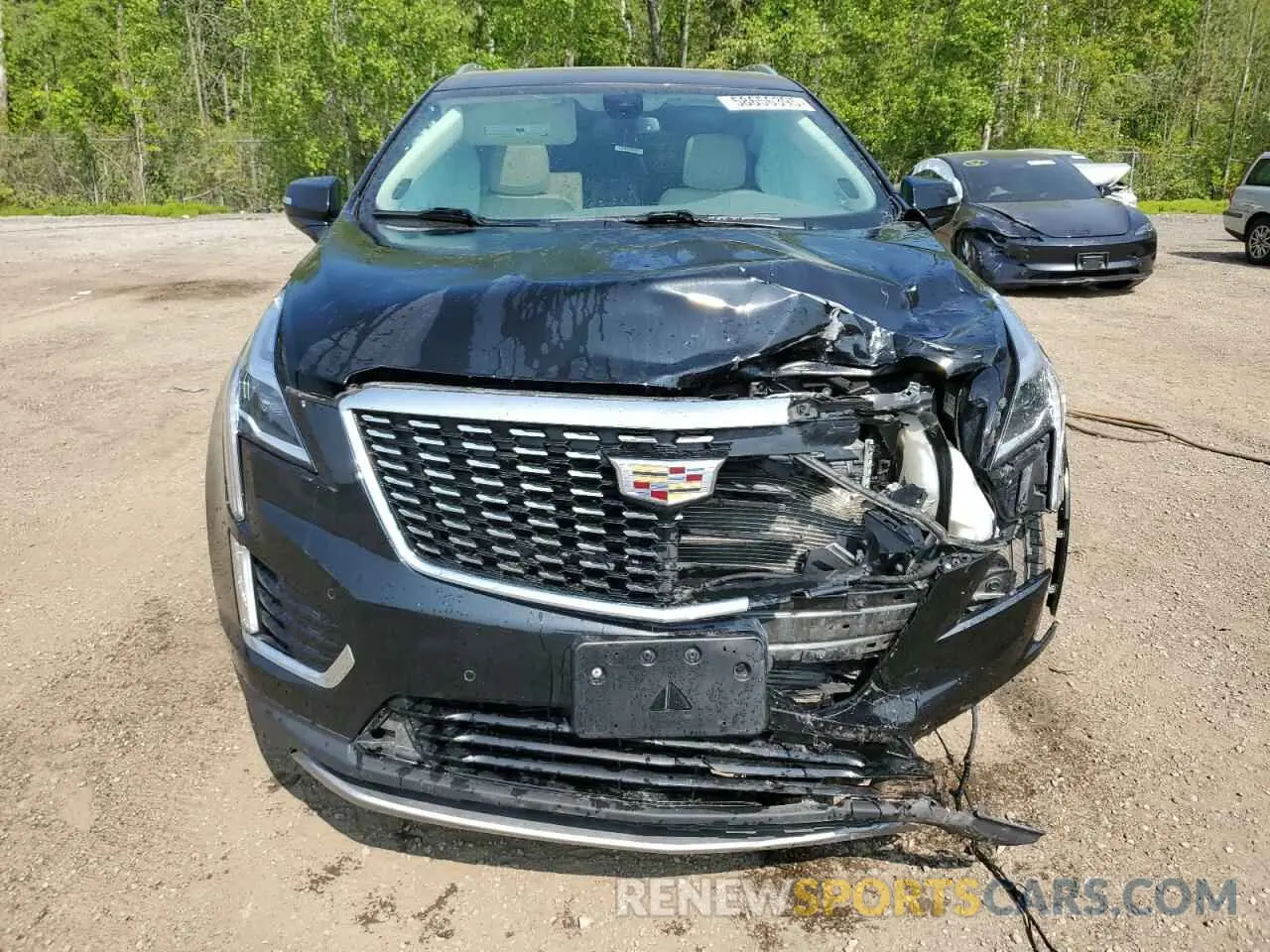 5 Photograph of a damaged car 1GYKNDR47NZ111097 CADILLAC XT5 2022