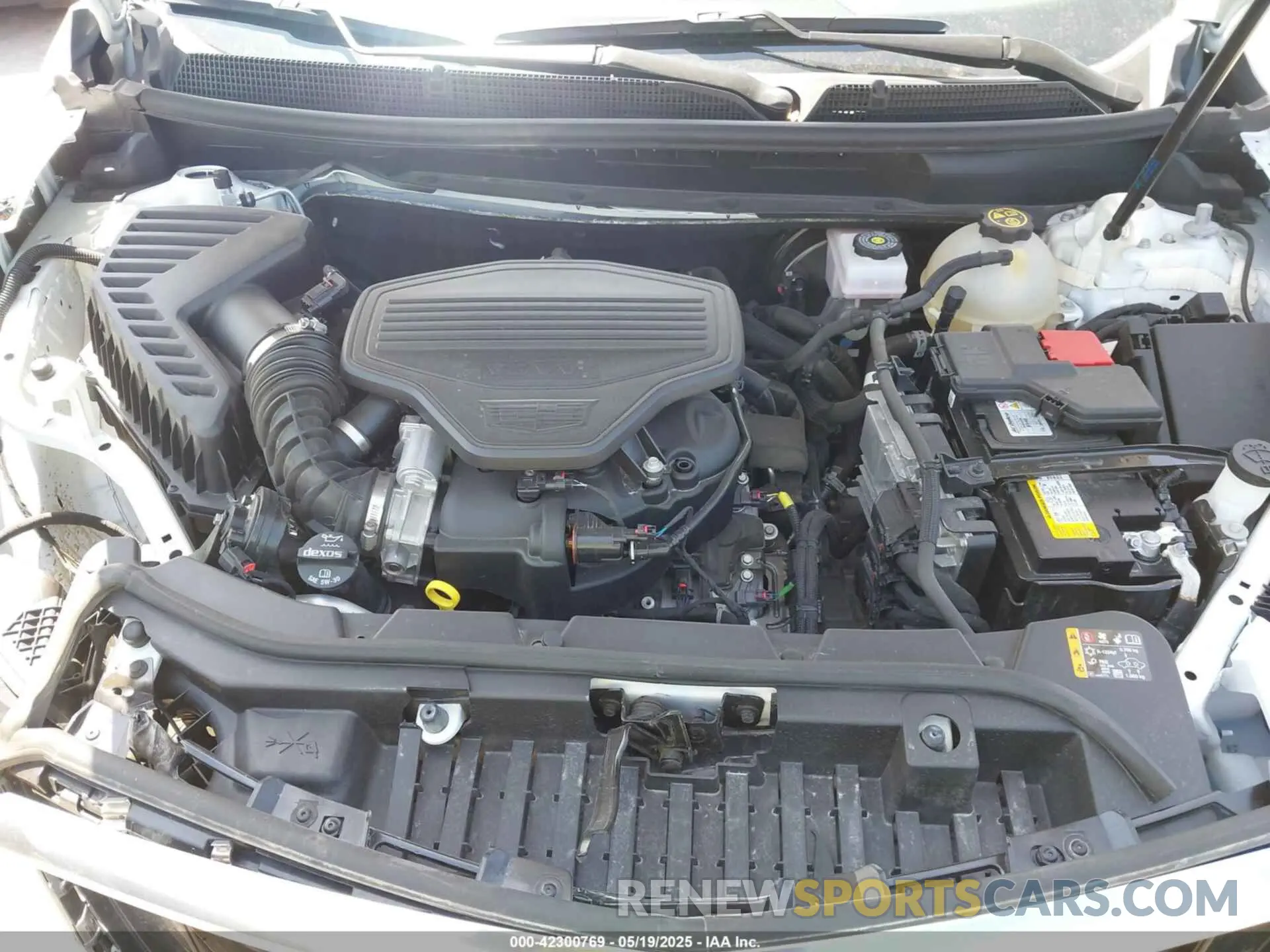 10 Фотография поврежденного автомобиля 1GYKNDRS7NZ155485 CADILLAC XT5 2022