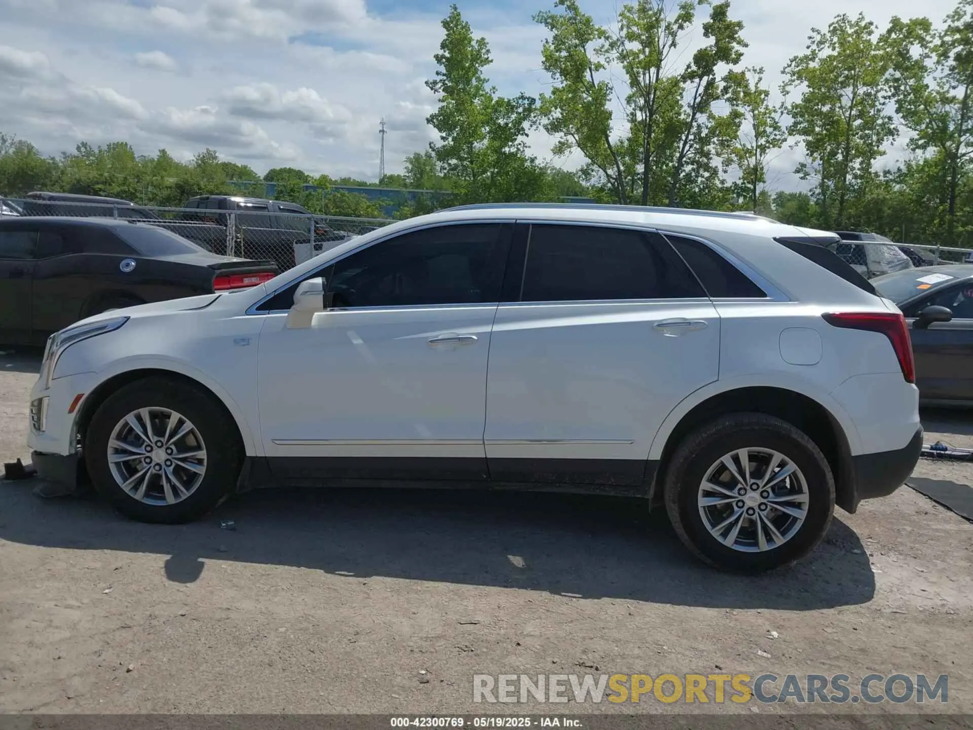 15 Фотография поврежденного автомобиля 1GYKNDRS7NZ155485 CADILLAC XT5 2022