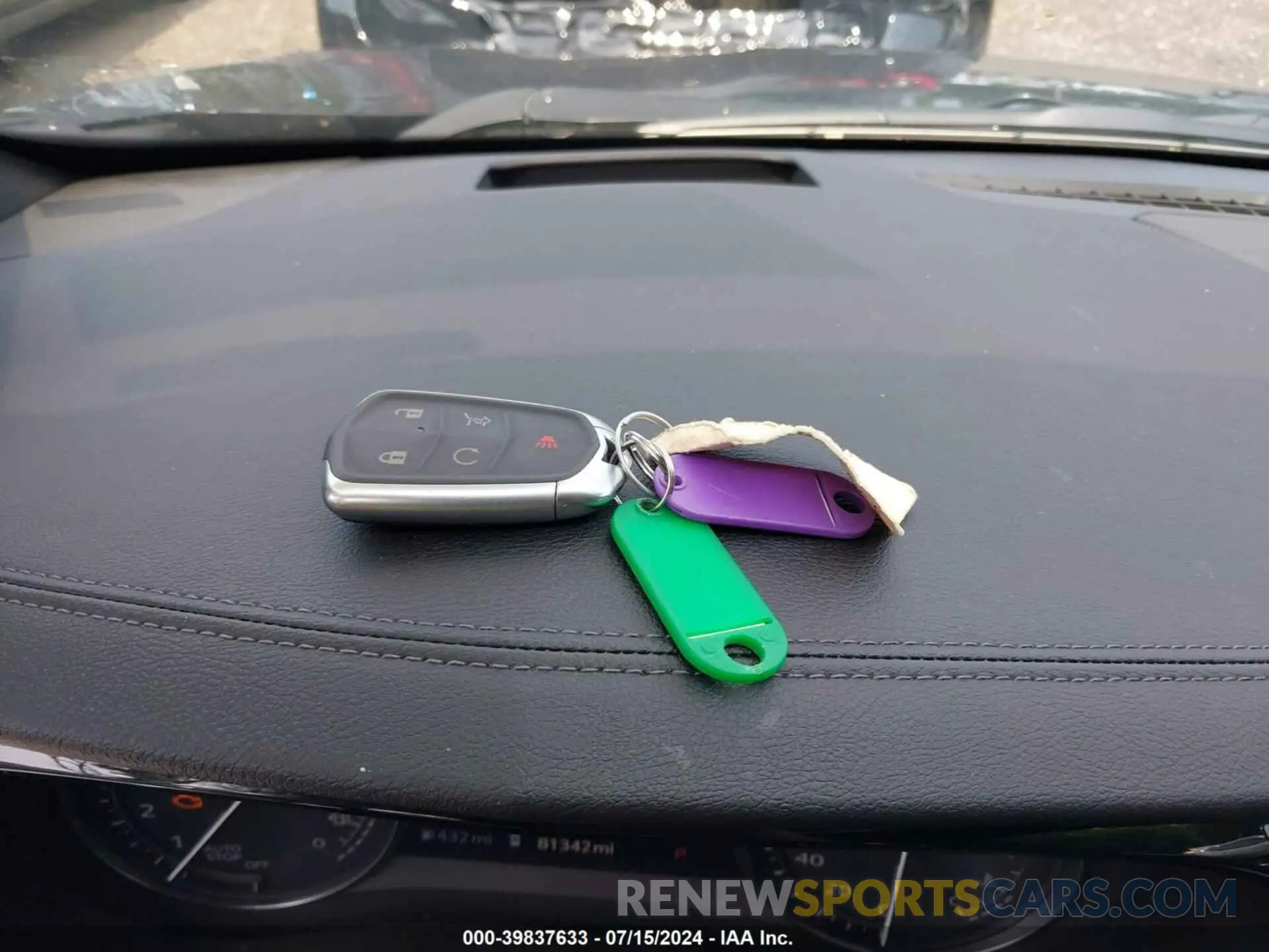 11 Photograph of a damaged car 1GYKNDRS9NZ153897 CADILLAC XT5 2022