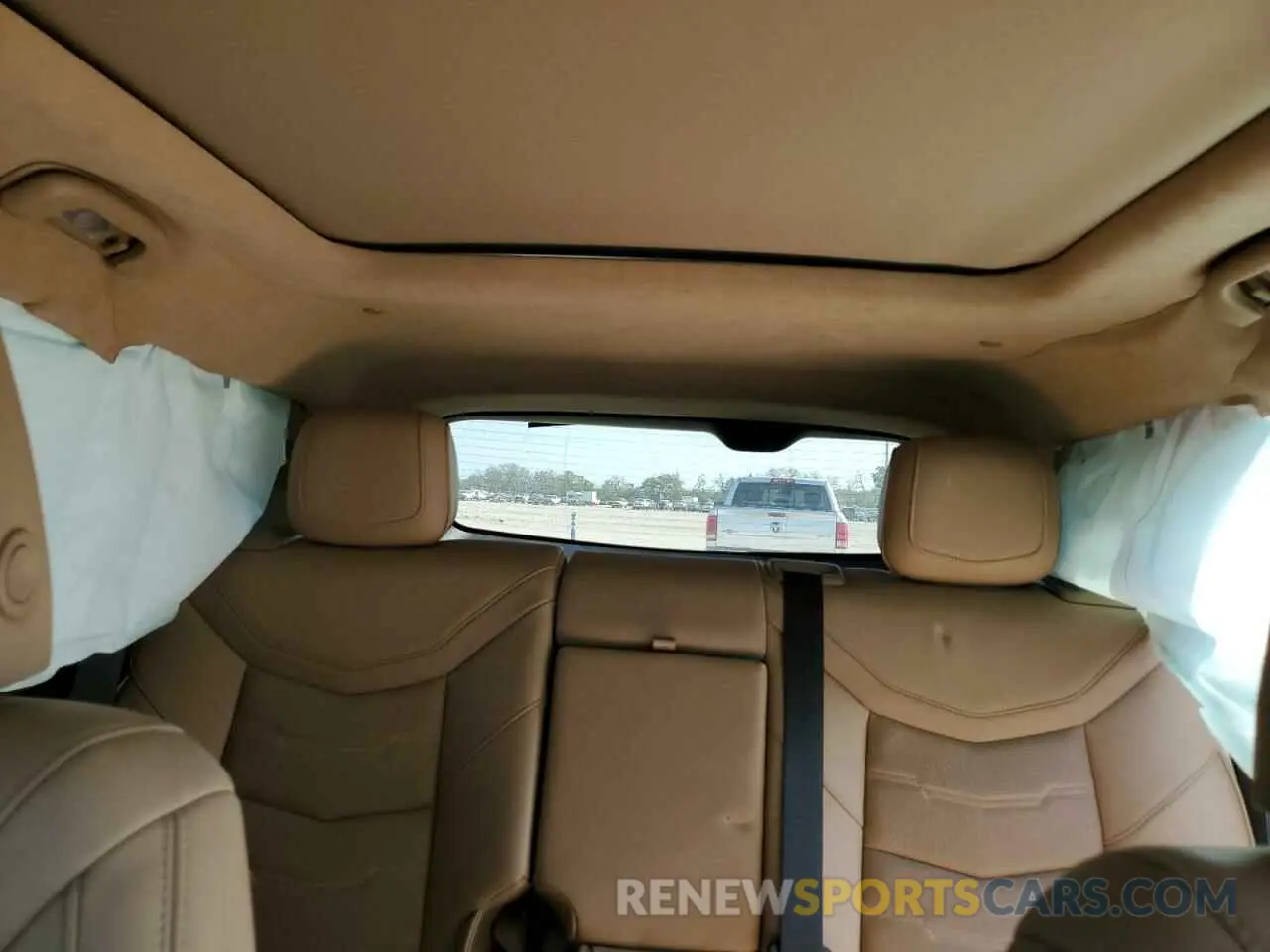 10 Фотография поврежденного автомобиля 1GYKNERS9NZ120517 CADILLAC XT5 2022
