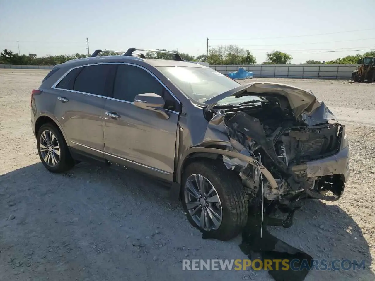 4 Фотография поврежденного автомобиля 1GYKNERS9NZ120517 CADILLAC XT5 2022