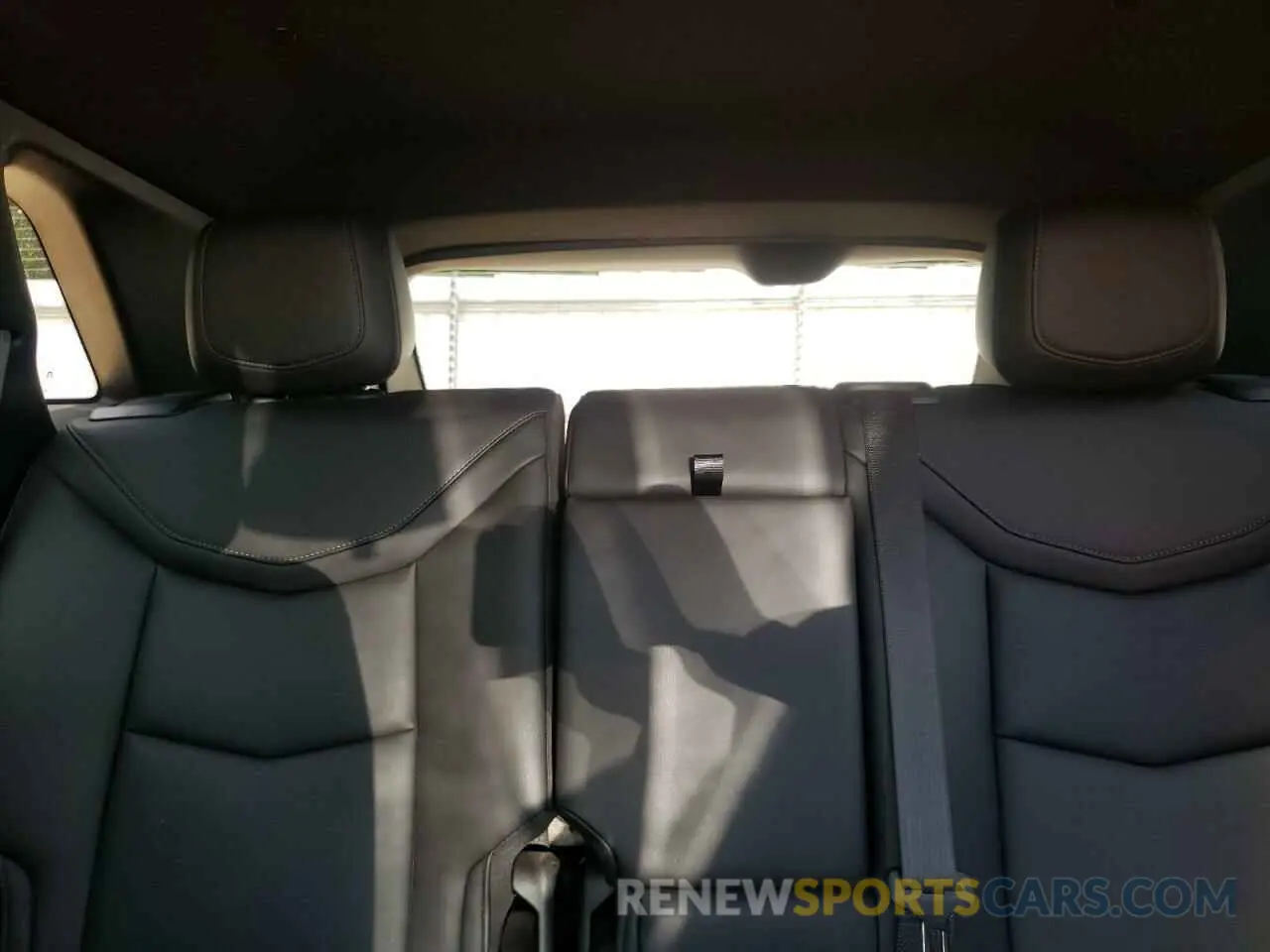 10 Фотография поврежденного автомобиля 1GYKNAR46PZ106118 CADILLAC XT5 2023